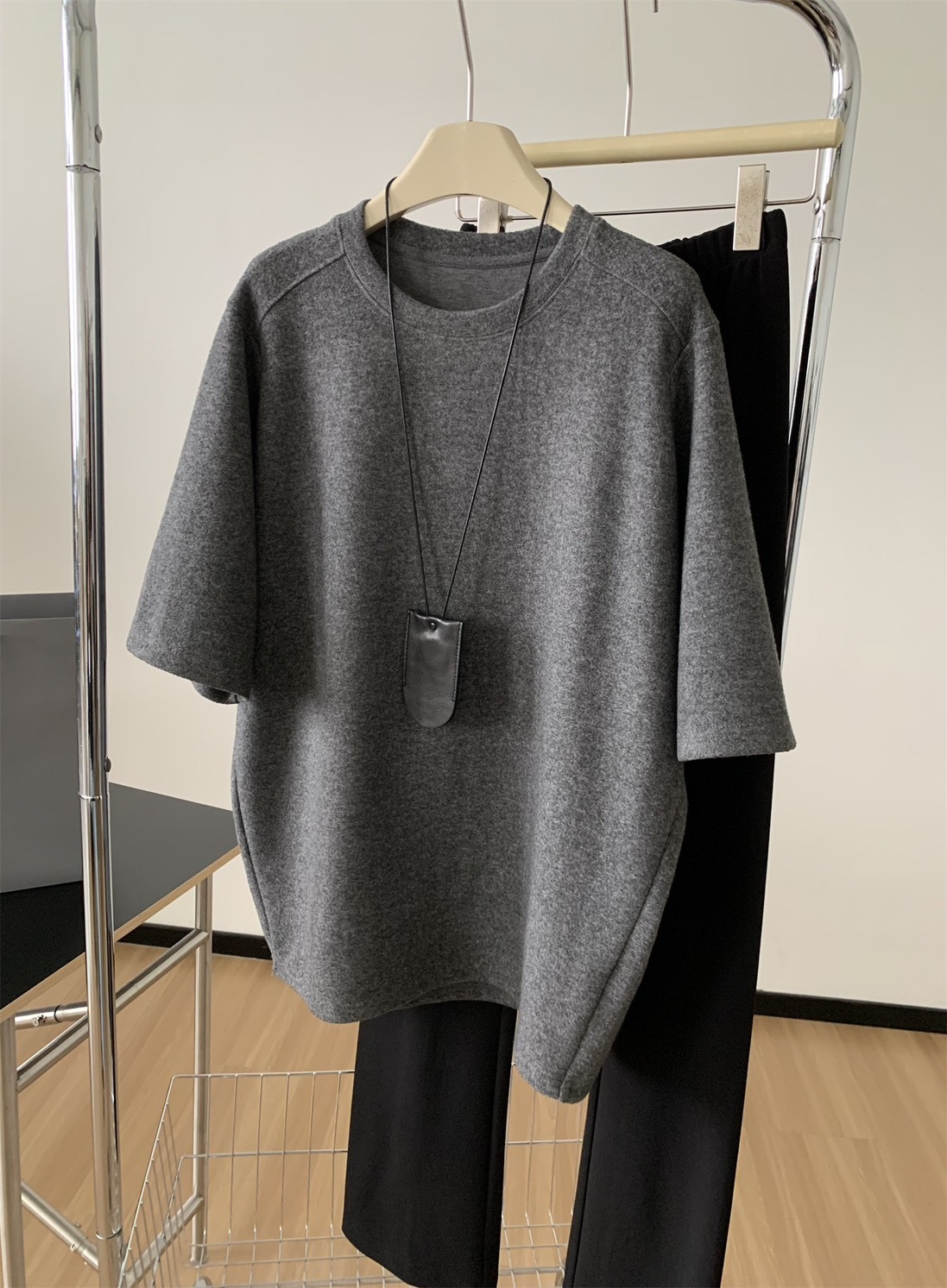 No.1661 鬆弛圓領5分針織上衣