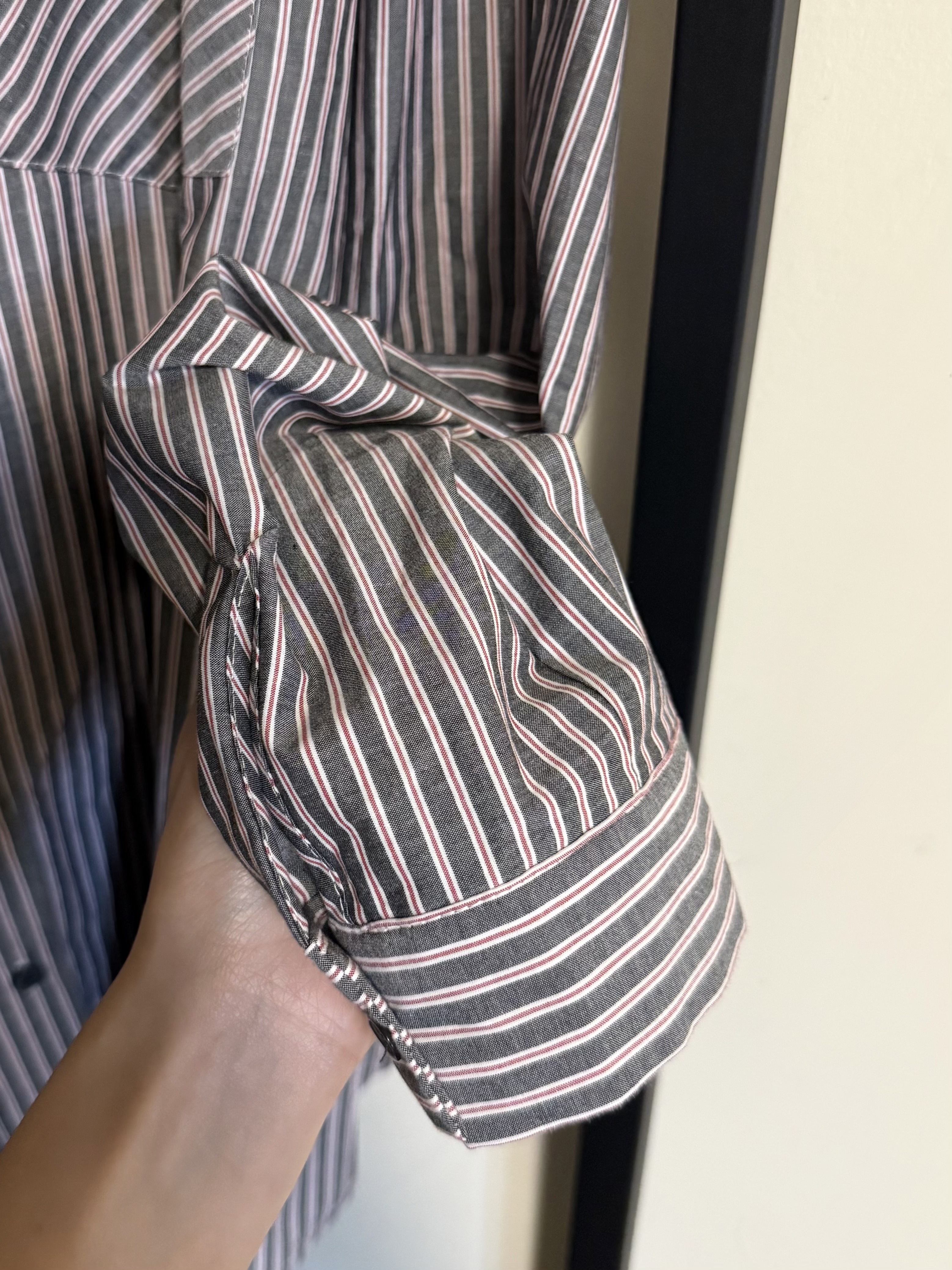 慵懶寬鬆直條紋上衣 (灰色)