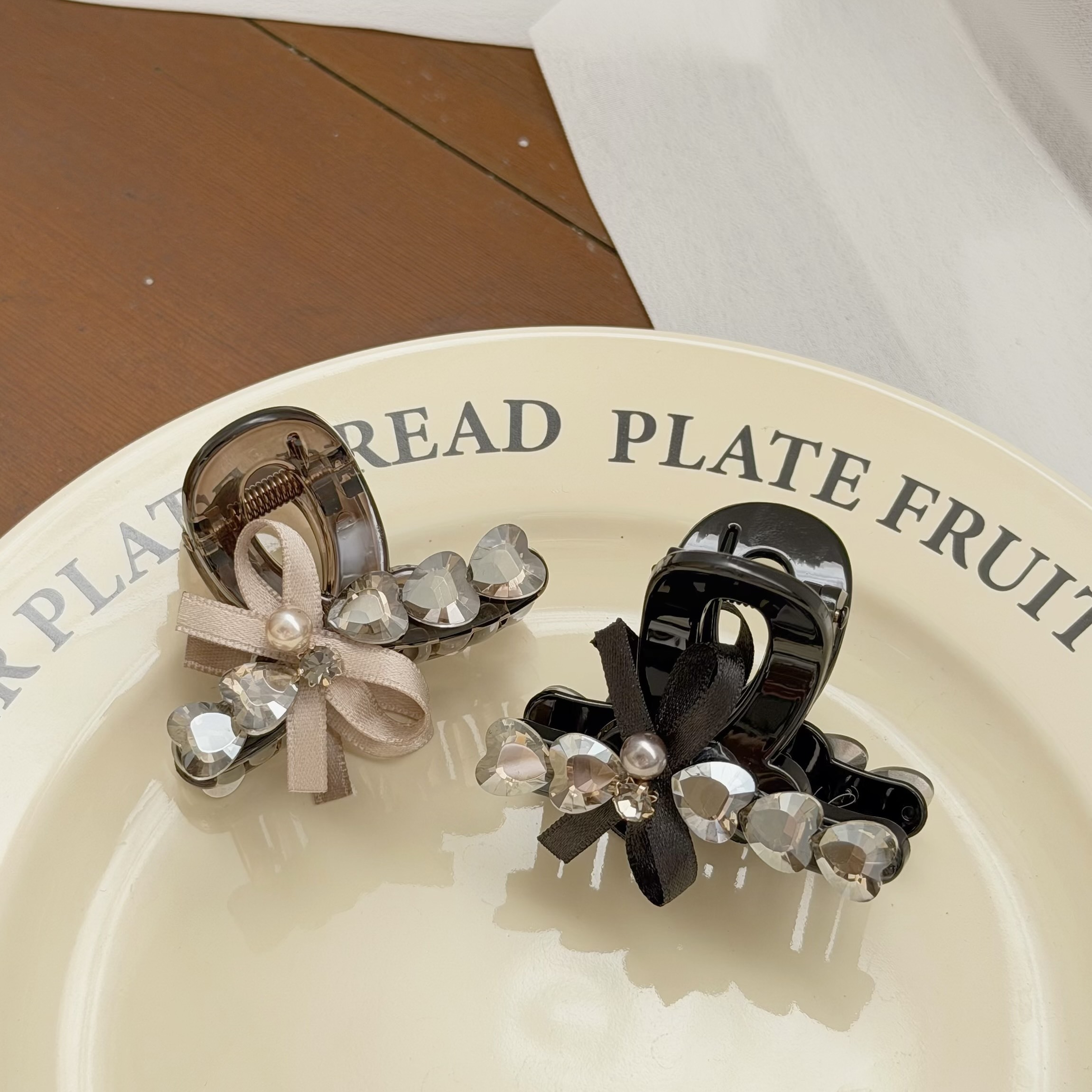 L156愛心鑽蝴蝶結珍珠半頭抓夾