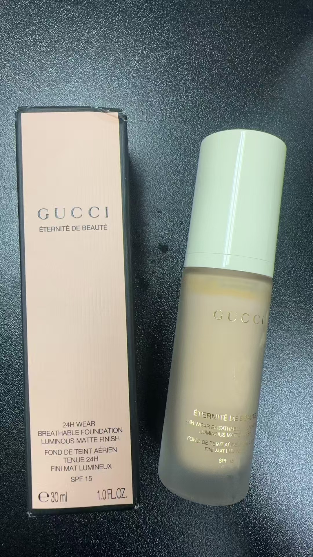 【直播】LX031933 GUCCI 植粹凝亮絲絨粉底液 30 ml