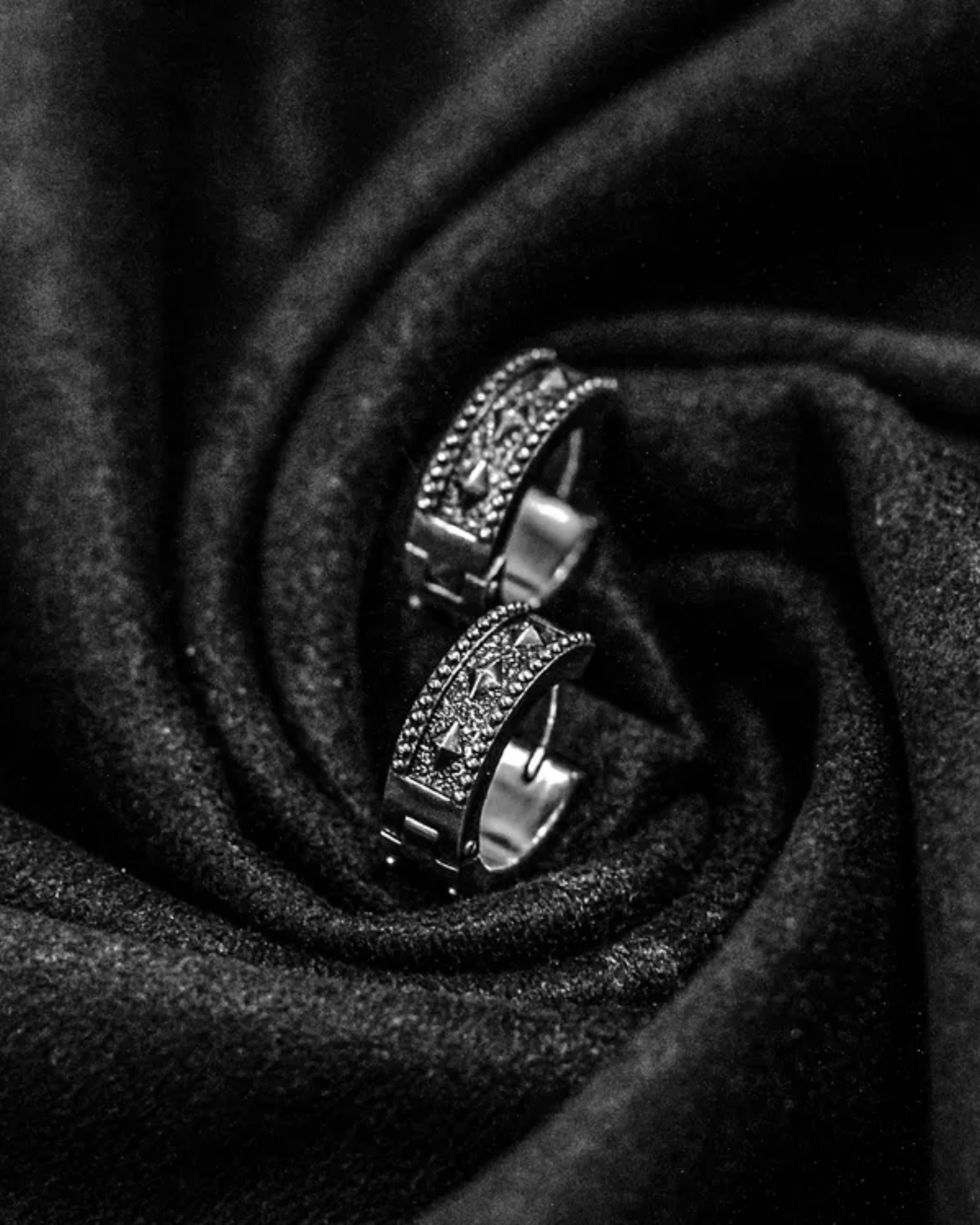 Hard Wired Dazzling E. (單支販售)