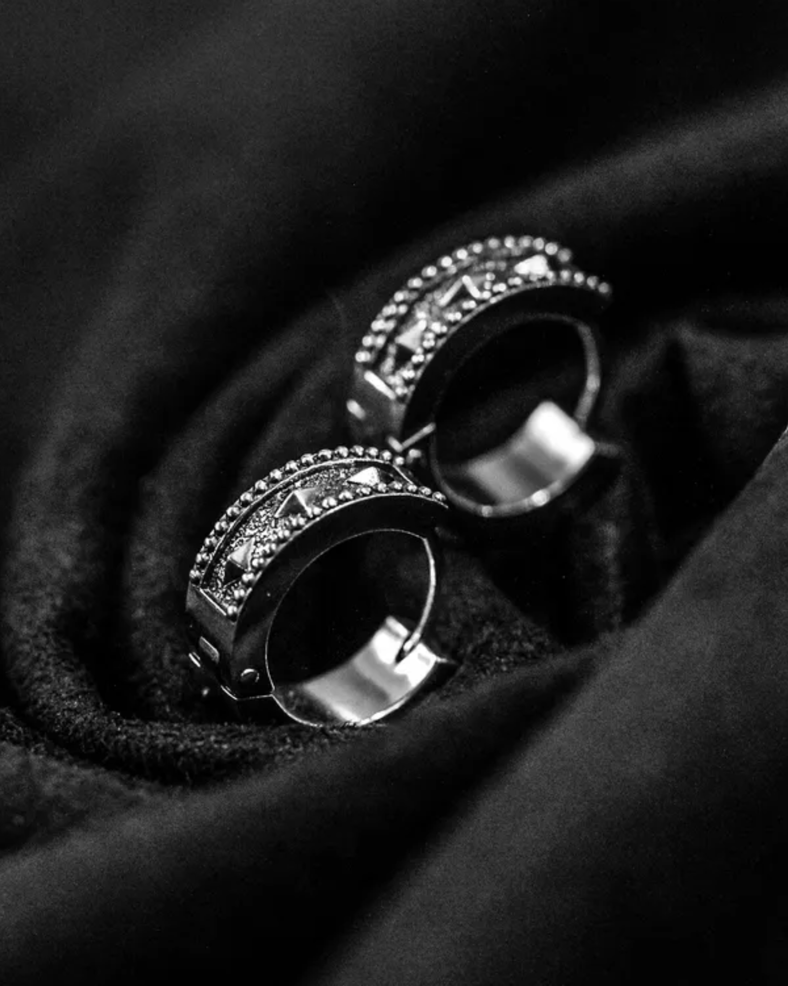 Hard Wired Dazzling E. (單支販售)