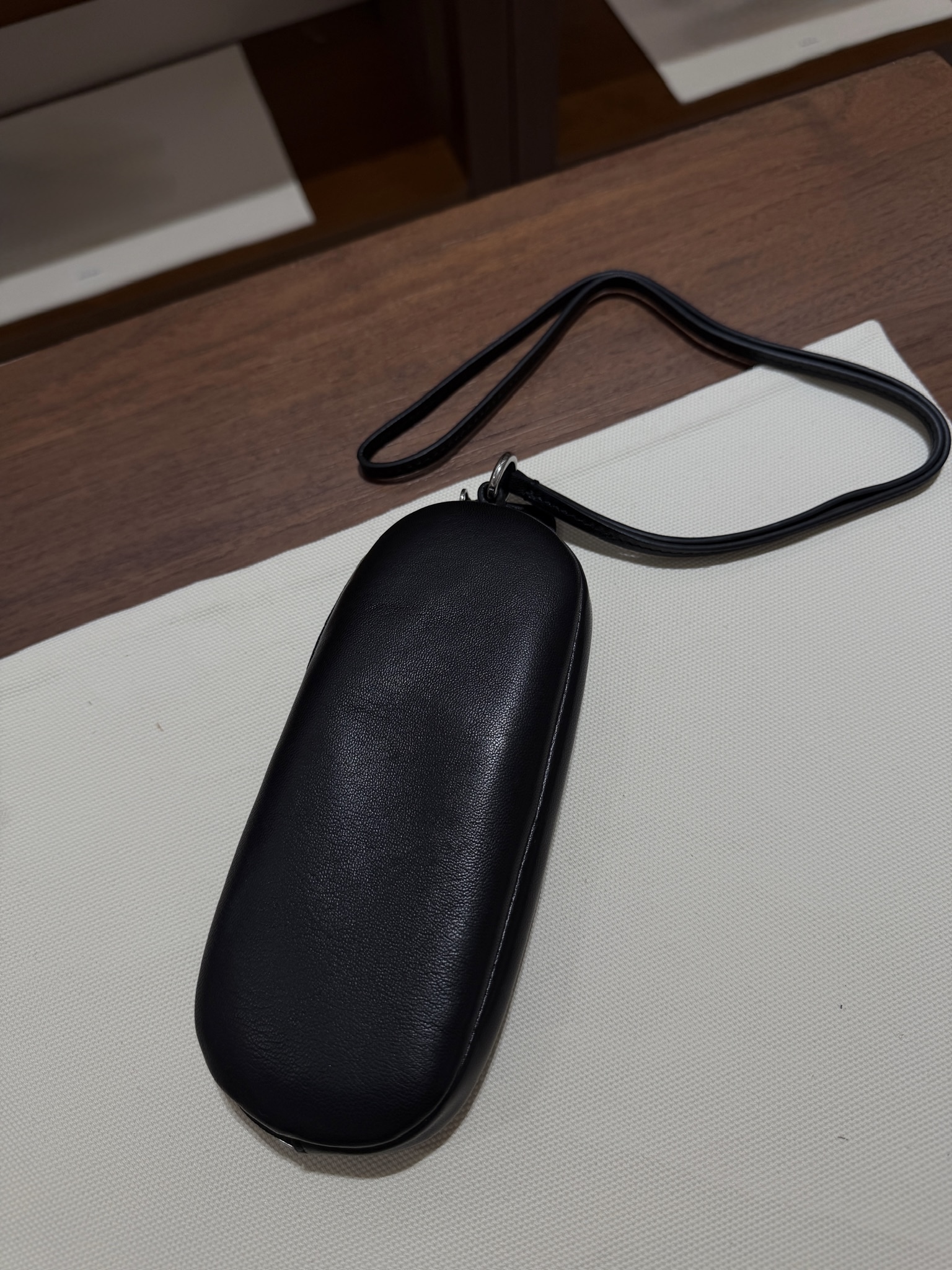 Calf leather sunglass cover