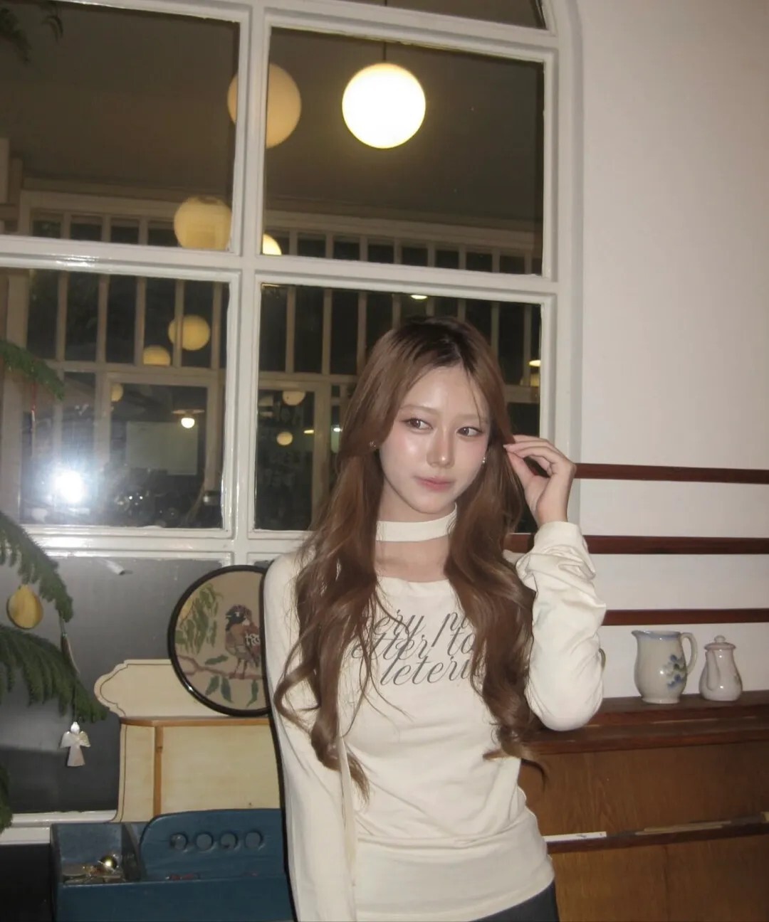 【預購】韓國代購 LETERIE 露肩繫帶長袖上衣 套組 Karina同款 LETTERING OFF-SHOULDER TIE LONG SLEEVE