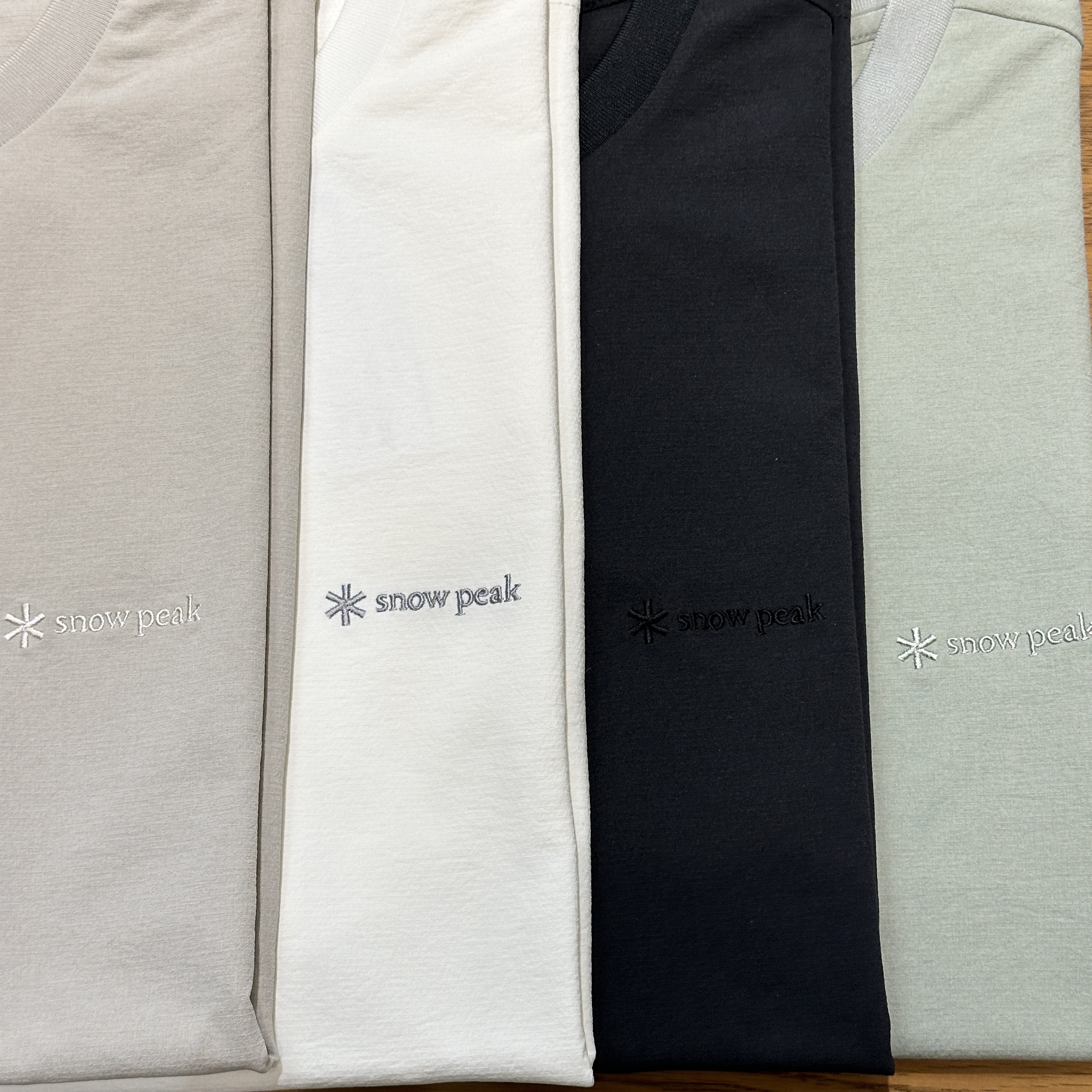 【現貨】snow peak Classic Woven Women Short Sleeve T-shirt 26SS 基本款 女款小刺繡 速乾 短tee S26MWTTS17