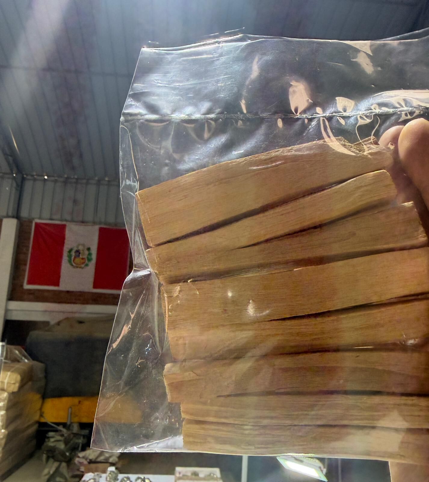 WU001 A級秘魯神木約 50G 一套2件