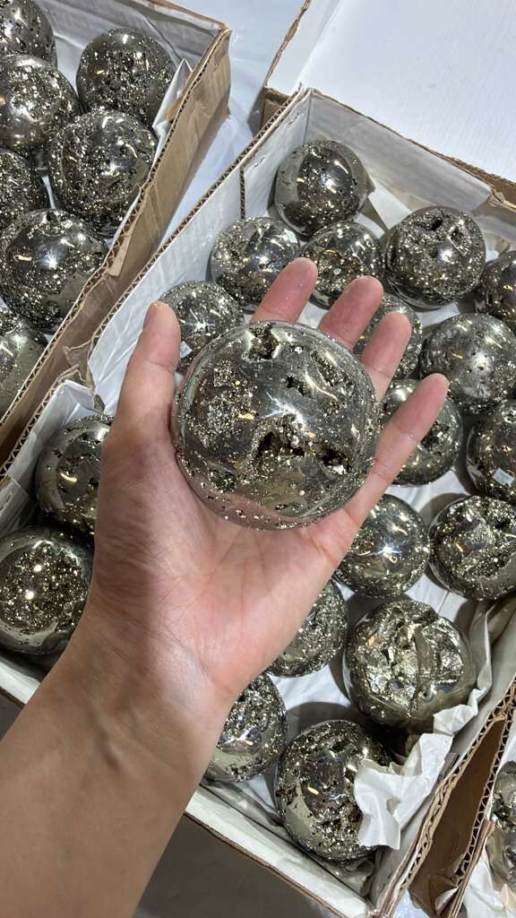 WU403 黃鐵礦 A403 450g-550g (隨機款)