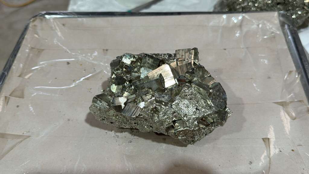 WU410 黃鐵礦 A410 1.46KG