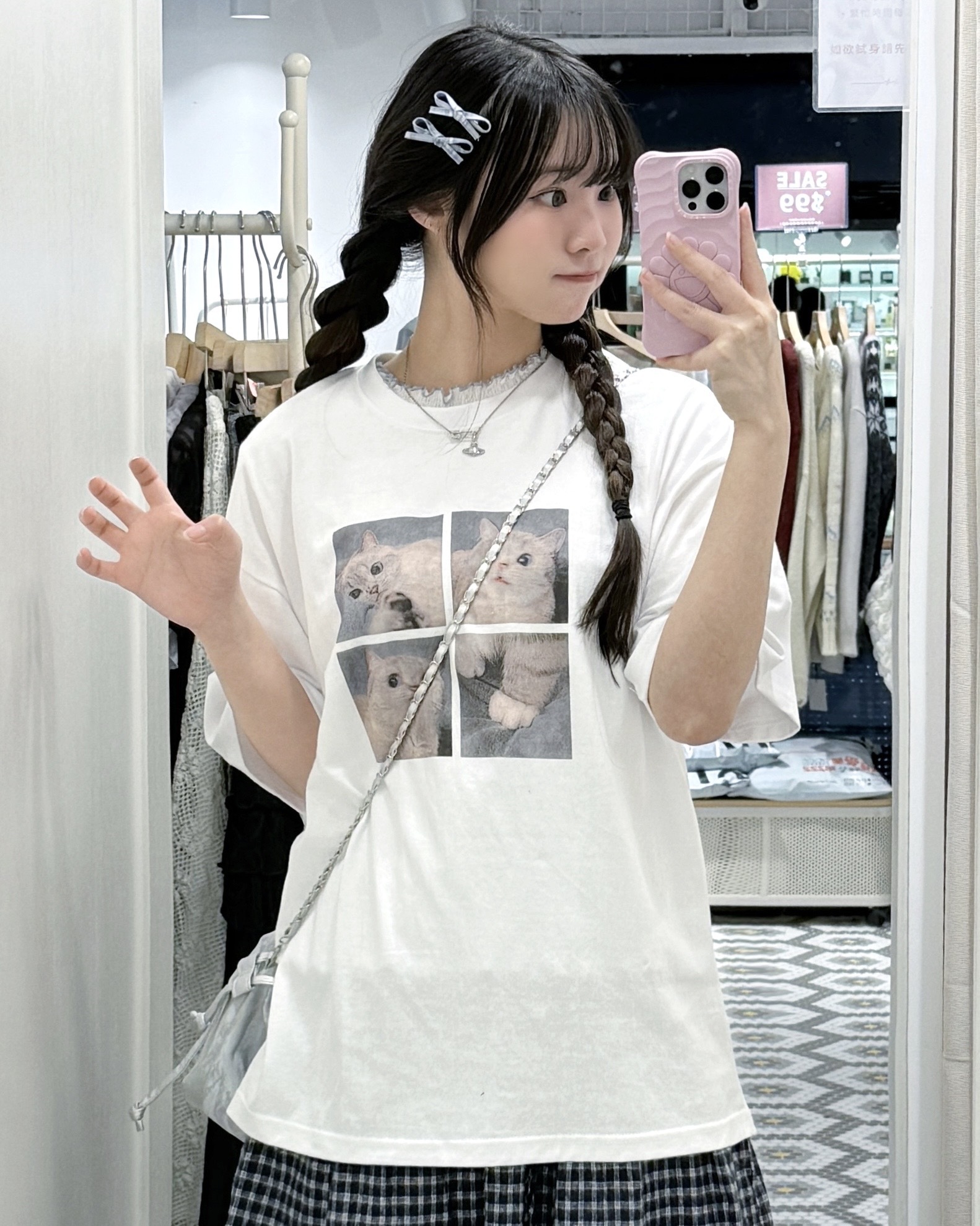 T1328｜超可愛4宮格驚嚇貓貓TEE