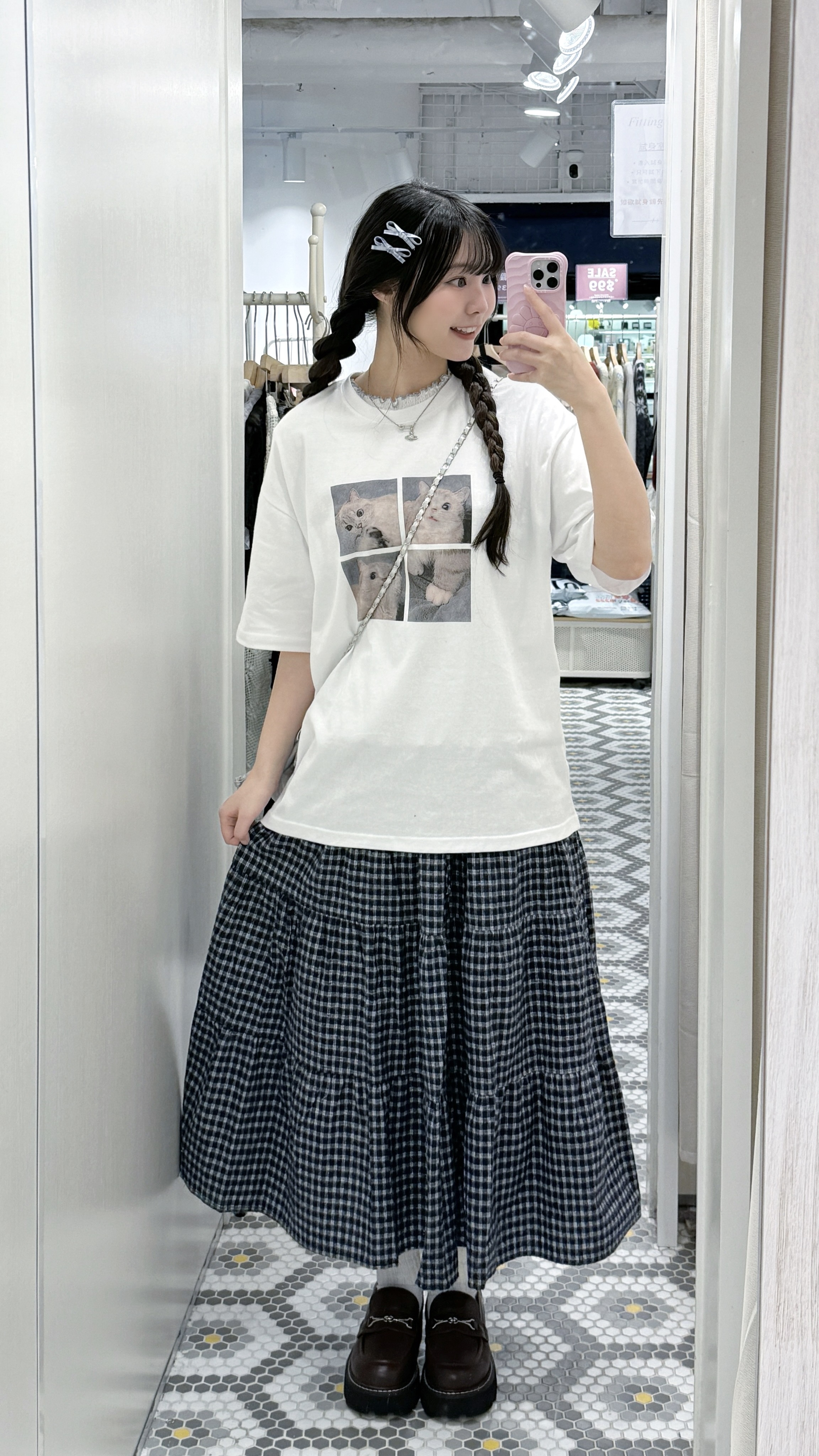 T1328｜超可愛4宮格驚嚇貓貓TEE