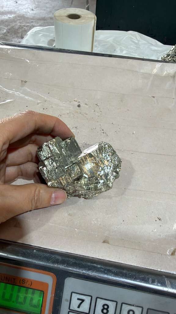 WU447 黃鐵礦 A447 165G