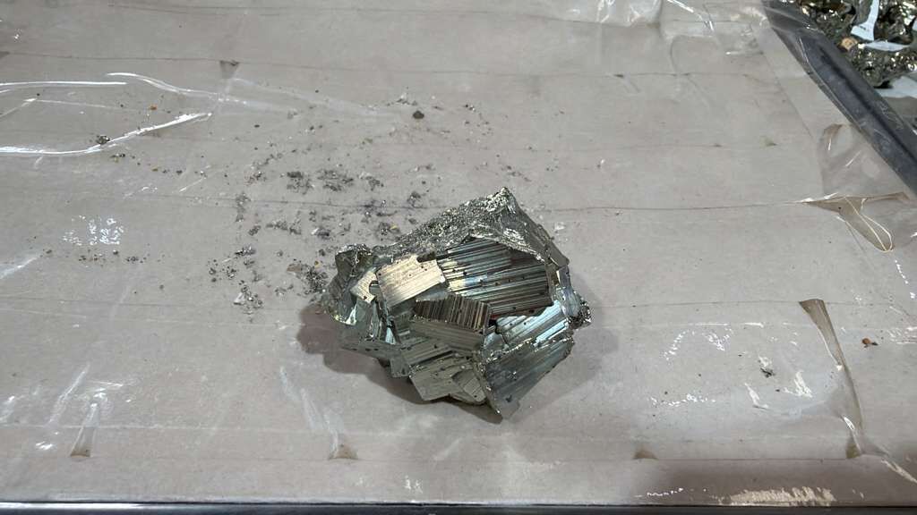 WU452 黃鐵礦 A452 215G