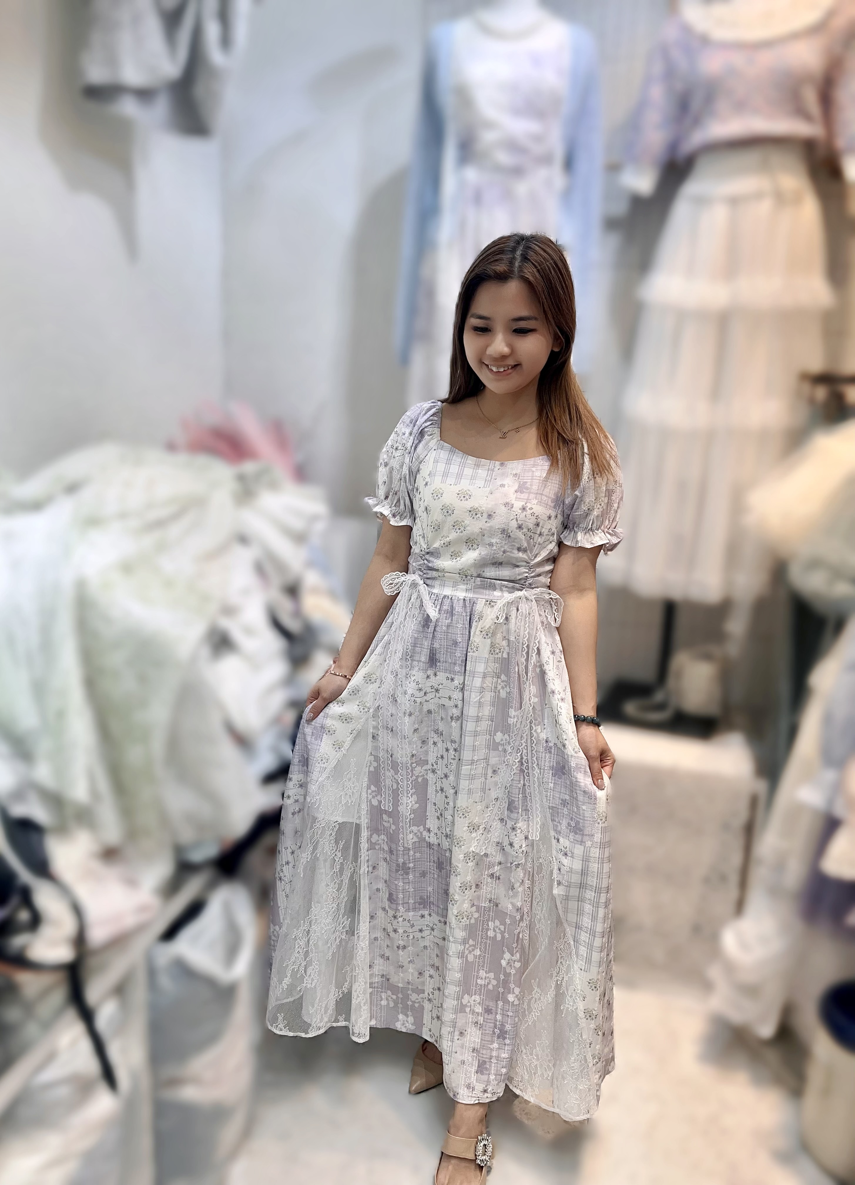 J01  仙氣連身裙 胸35-47 腰28-44 長49.5  $429[一口價]