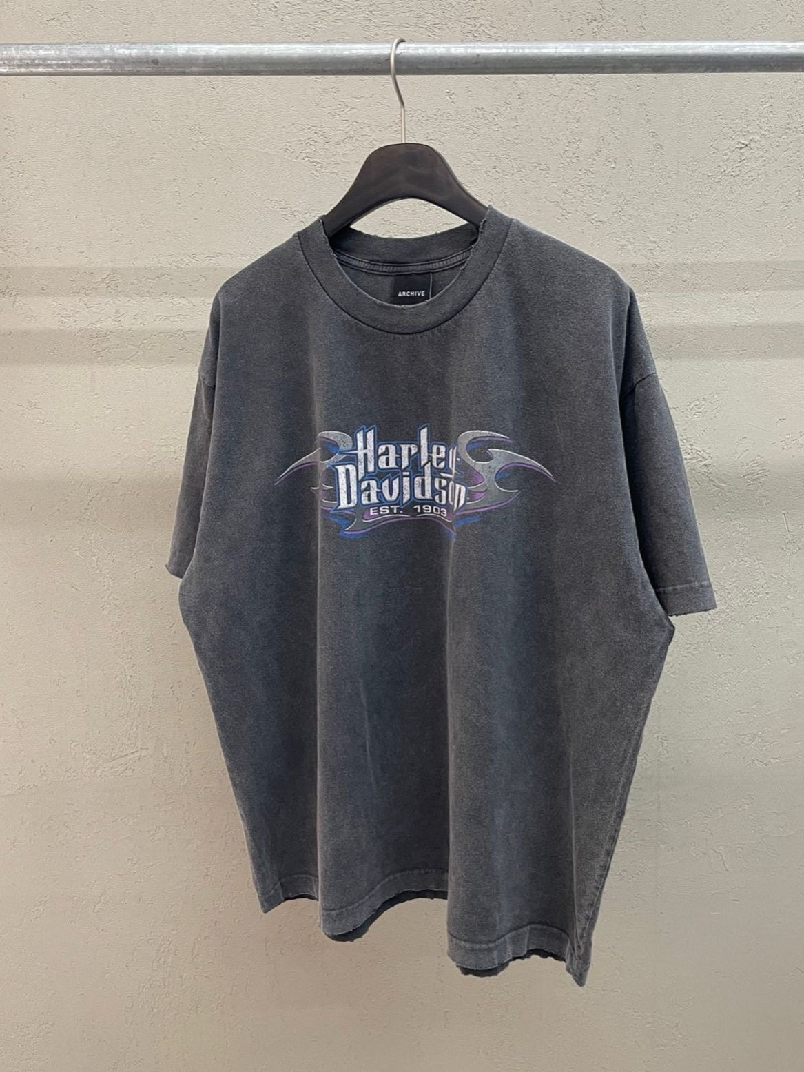 洗水英文字圖案短袖Tee ARCHIVE-422T