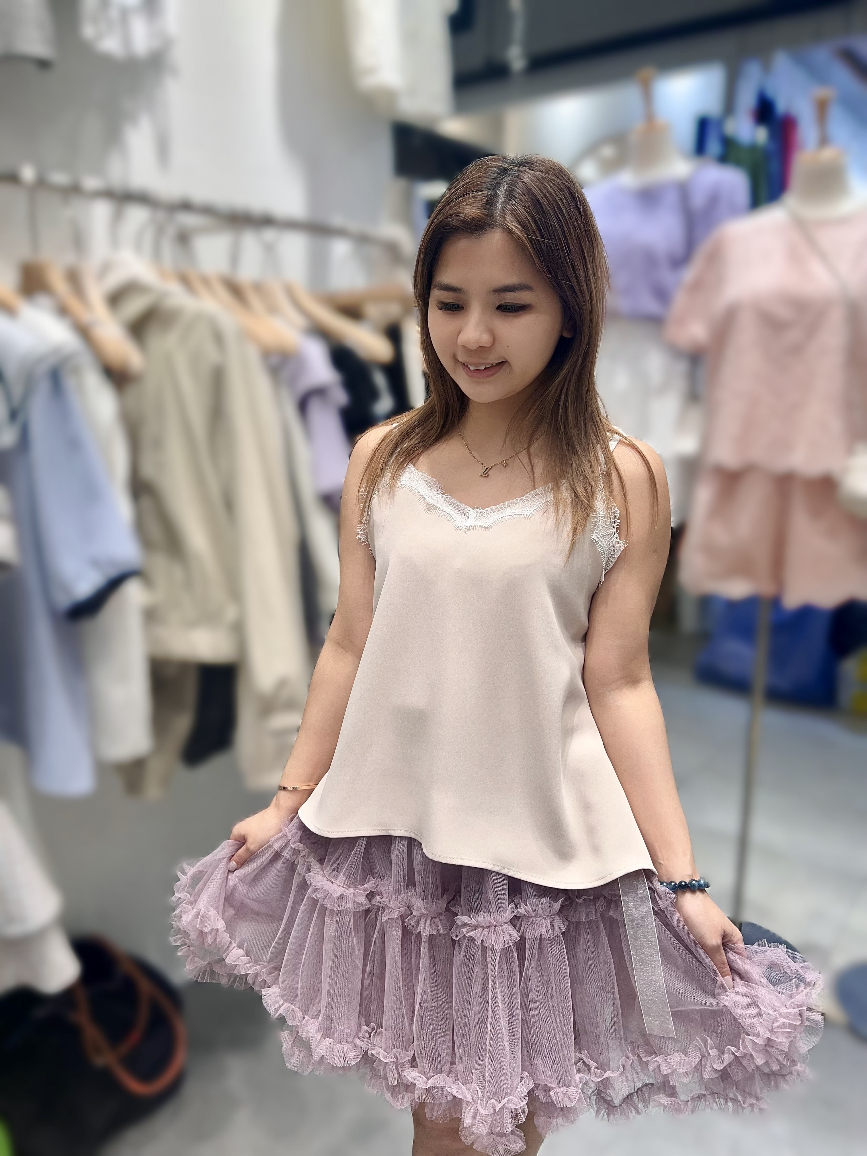 S42 胸34-40 長20.5 $349 (一口價)