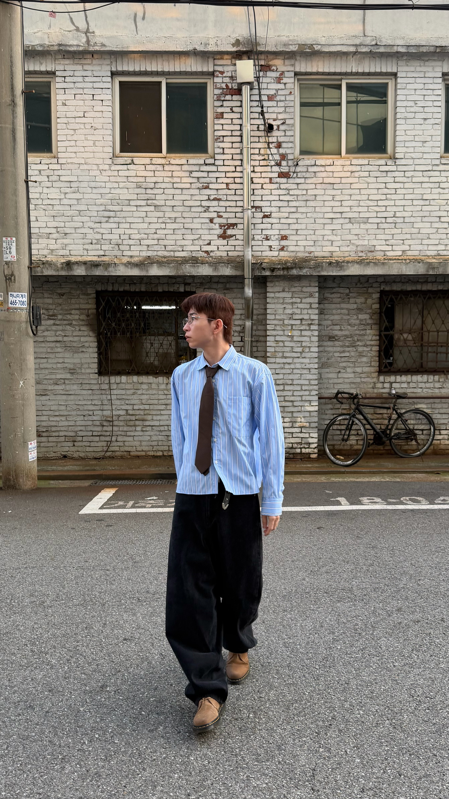 寬短俐落直紋衫（抗皺）