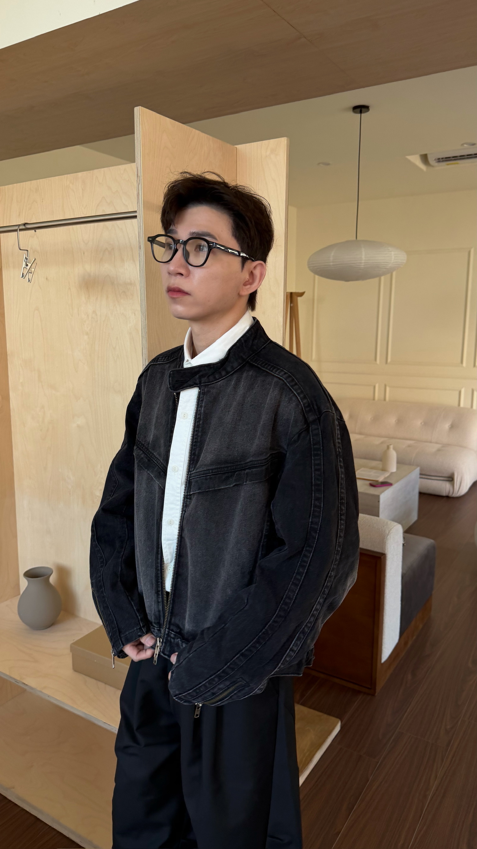 立領刷白牛仔夾克