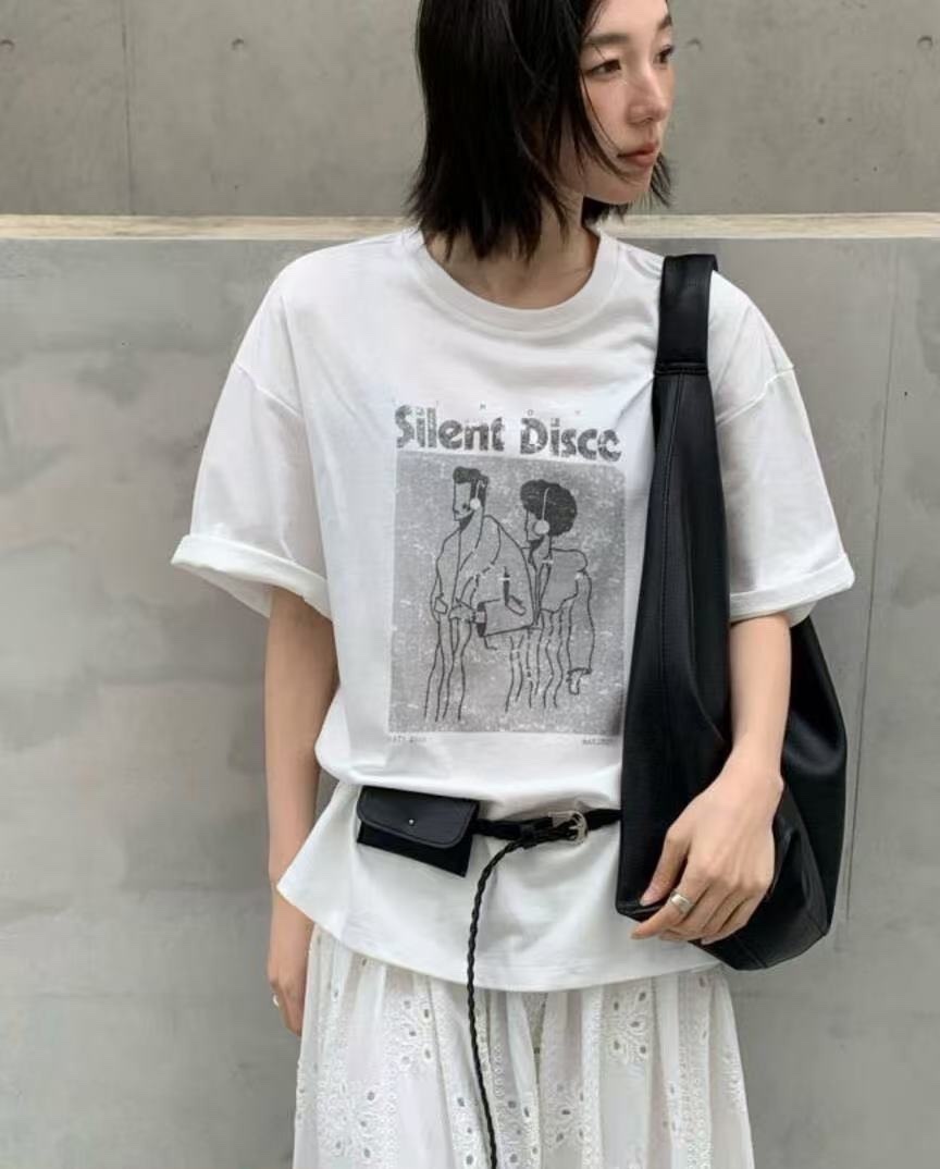 820 個性印花寬鬆T