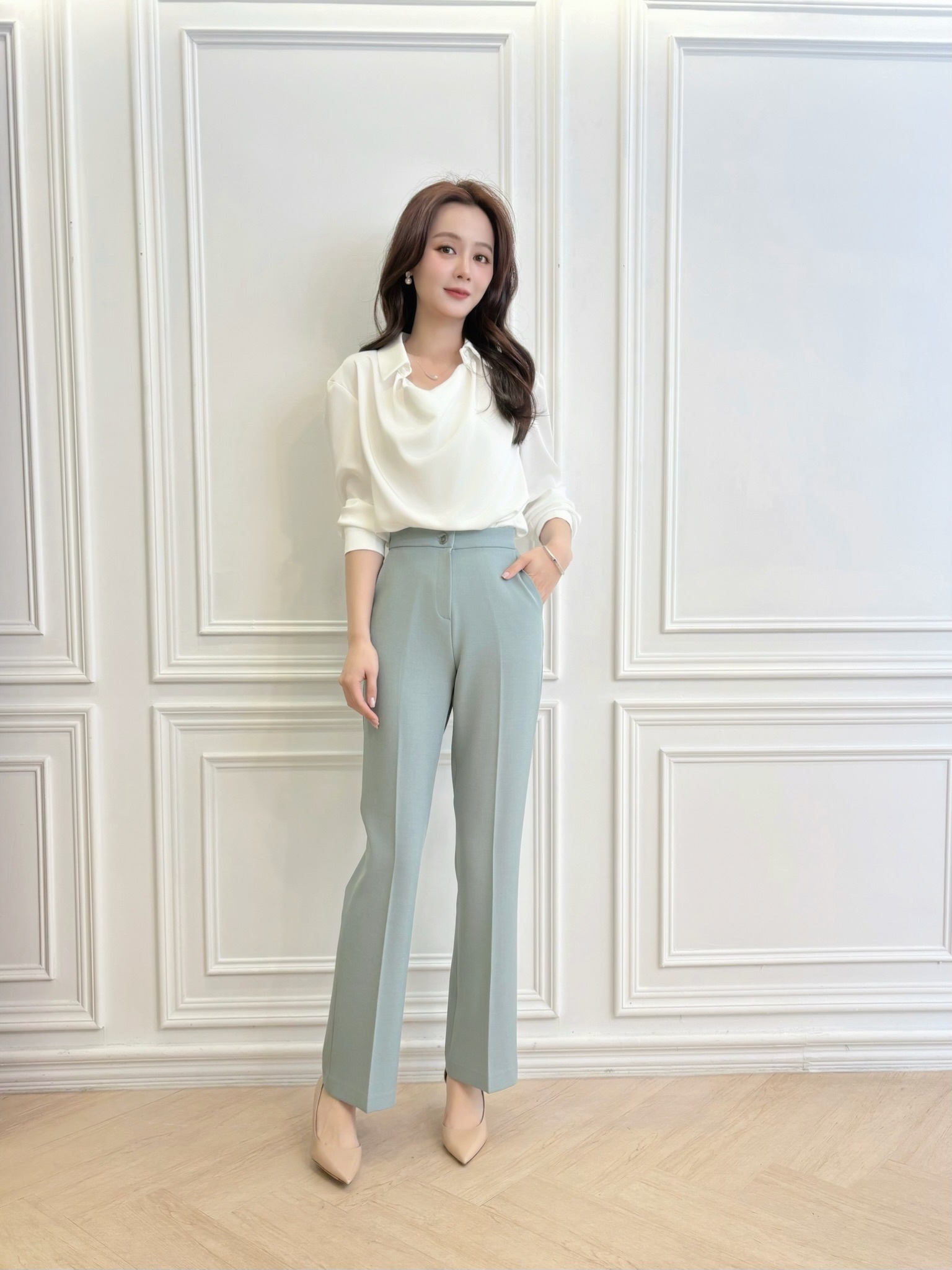 鬆緊腰圍織紋窄腳西褲