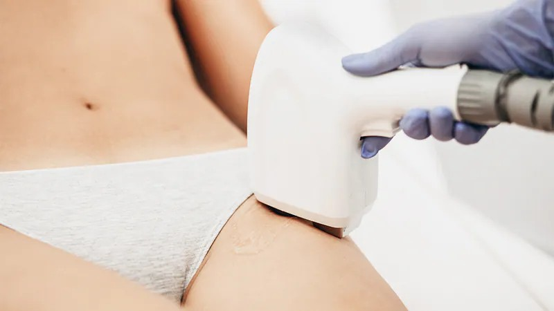 暗沉原因②：使用除毛膏、刮鬍刀除毛不當