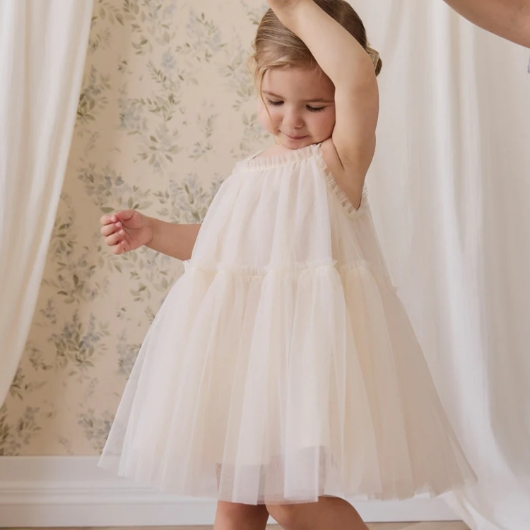 （預購）JAMIEKAY 木耳邊細肩帶網紗洋裝 Nylah Dress - Swan