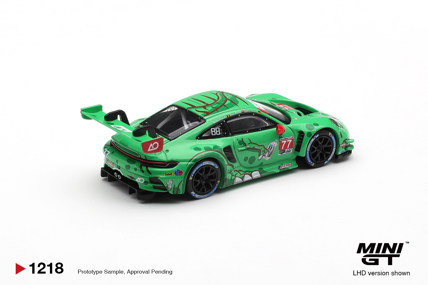 [預訂] Mini GT 保時捷 911 GT3 R (992) #77 AO Racing 2025 IMSA 塞布靈 12 小時分組冠軍