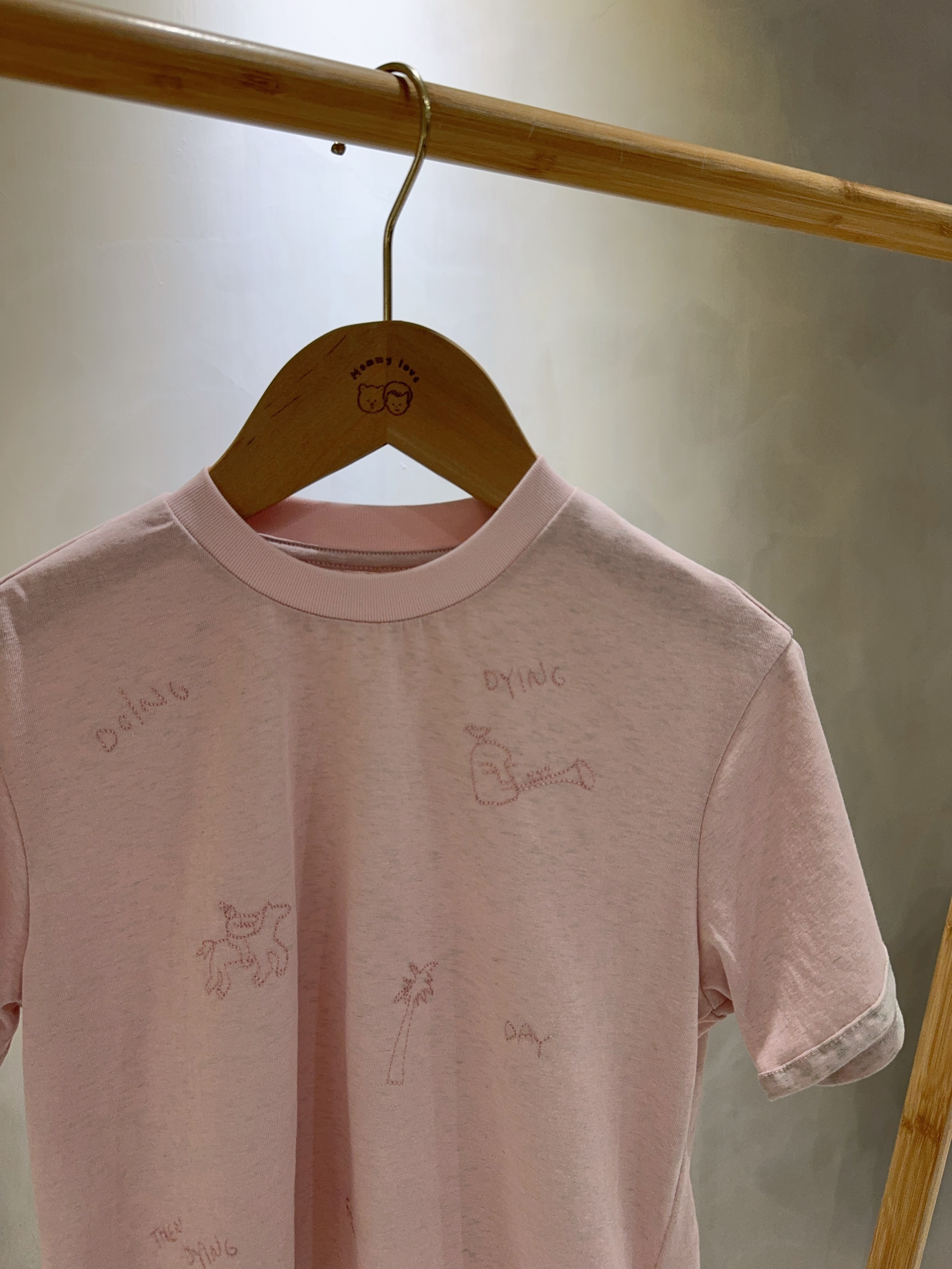 69037可愛刺繡上衣C208