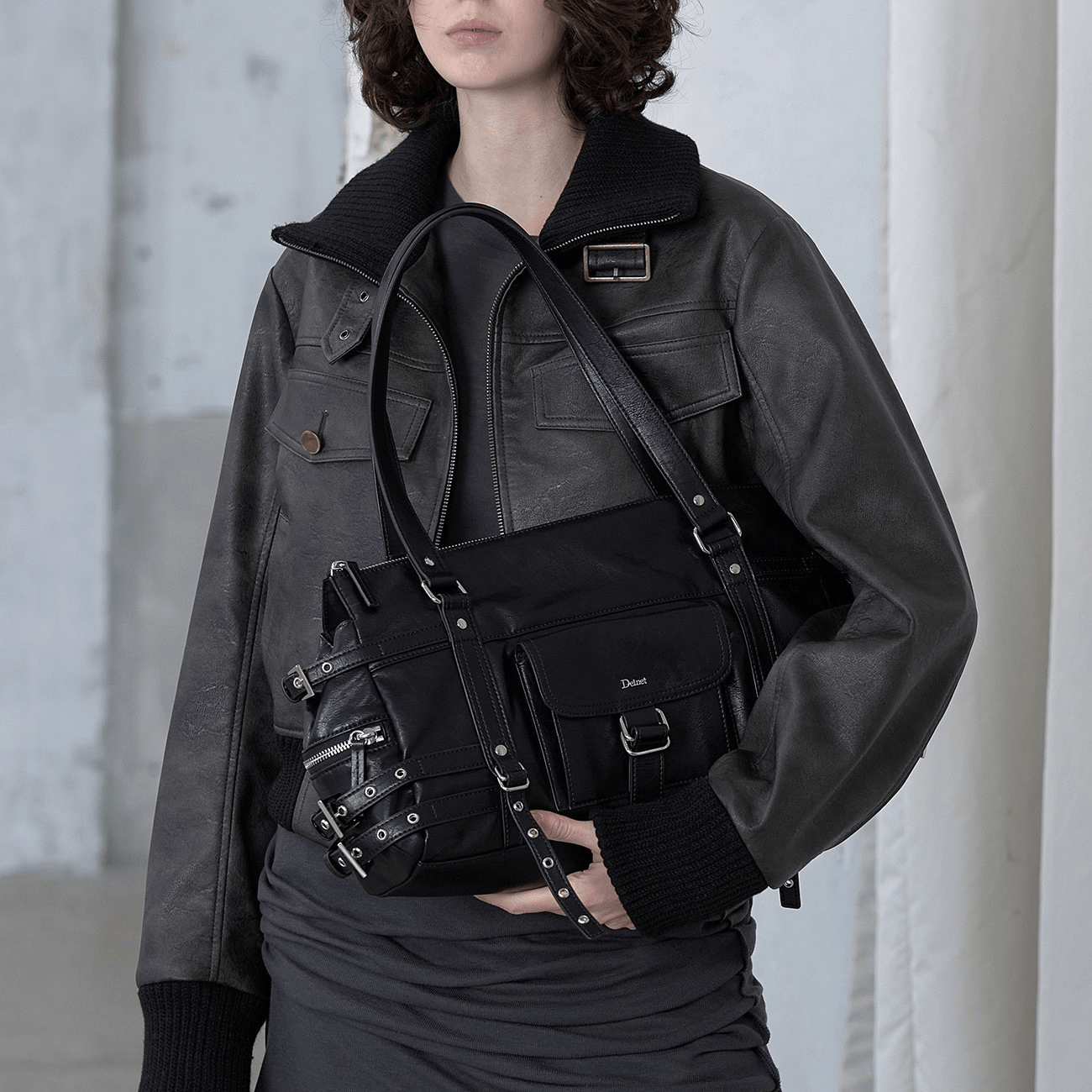 DEINET｜BELTED POCKET SHOULDER BAG [2 colors]