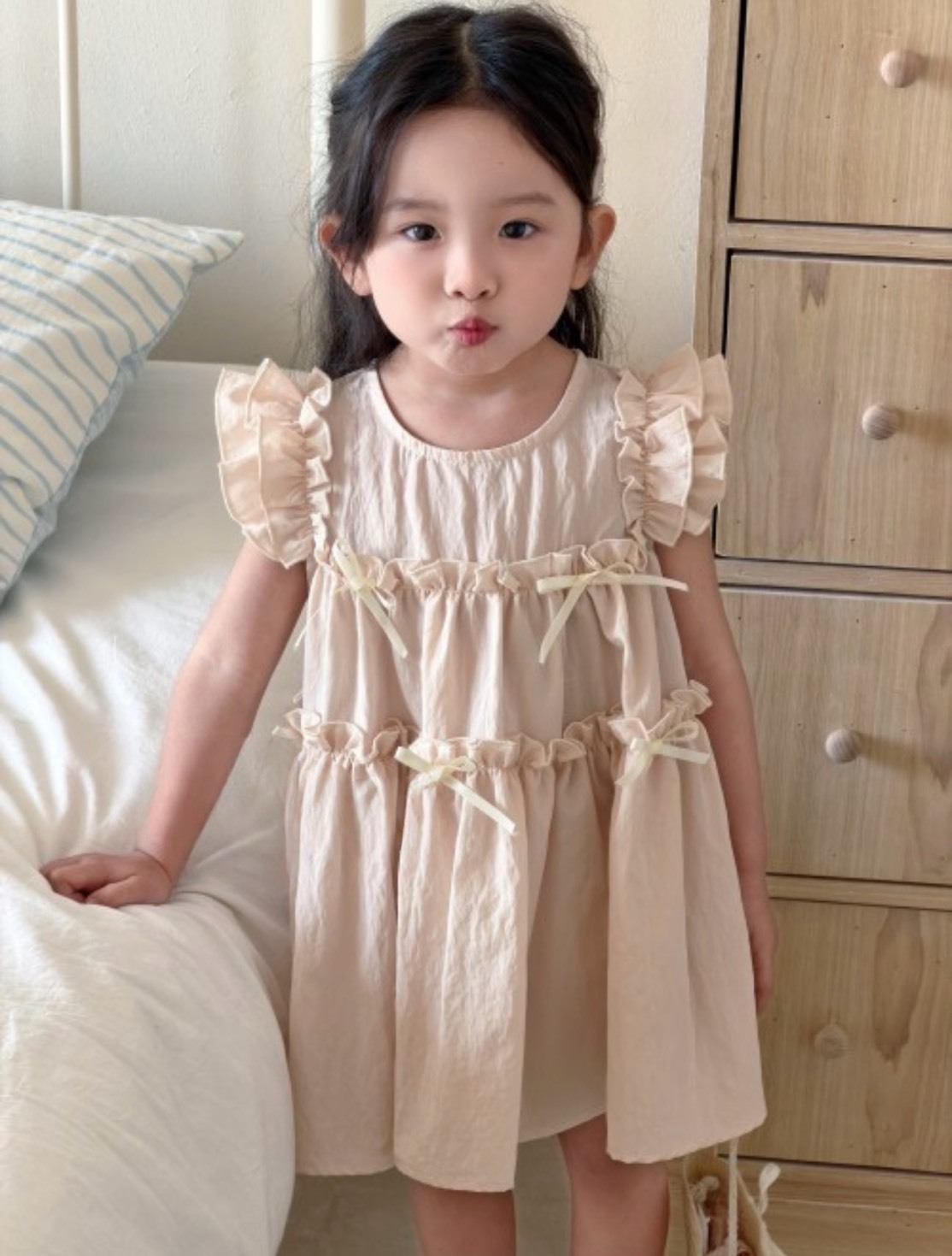 蝴蝶結荷葉邊洋裝|含包