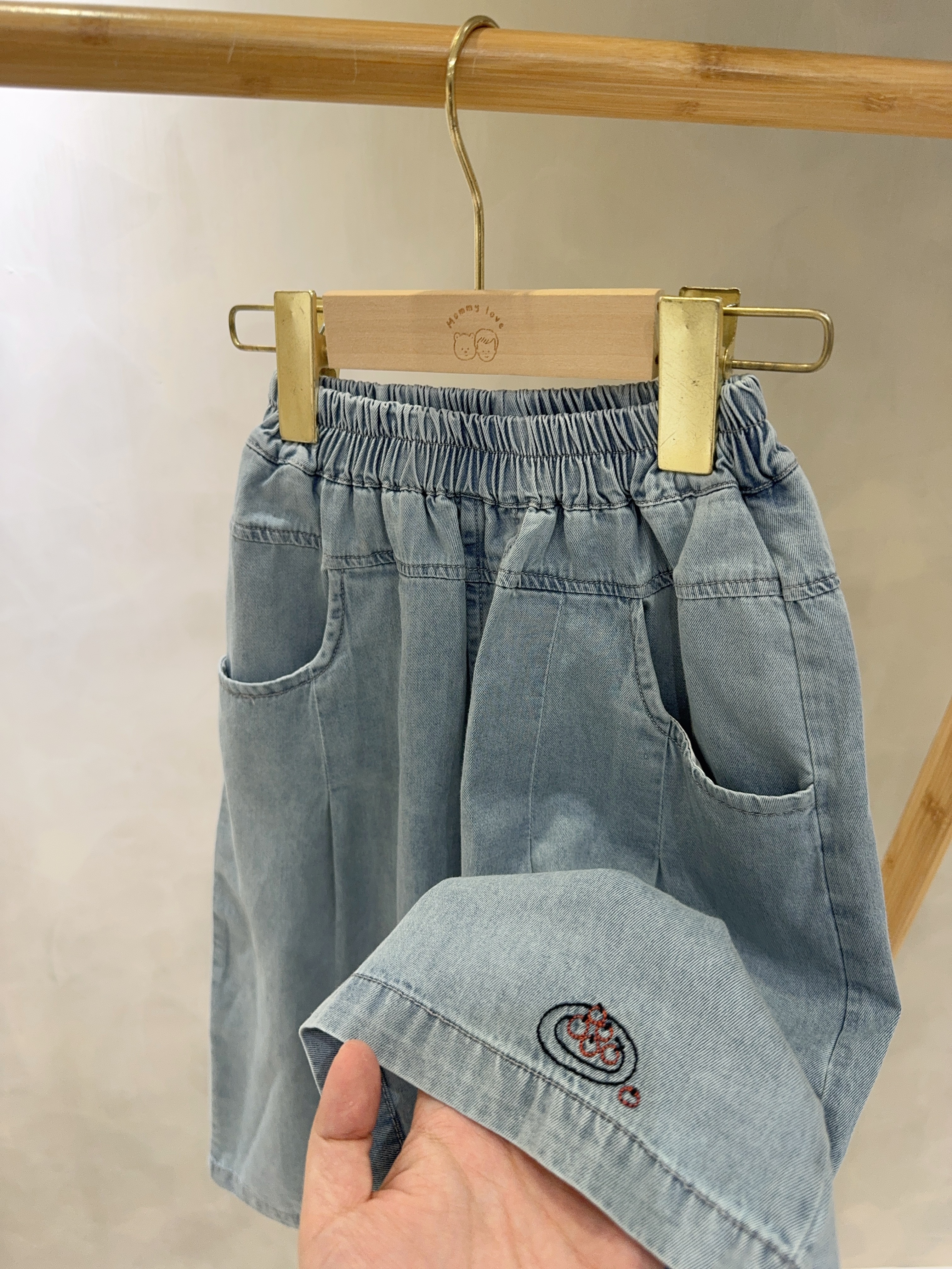 26182軟料牛仔寬褲C236