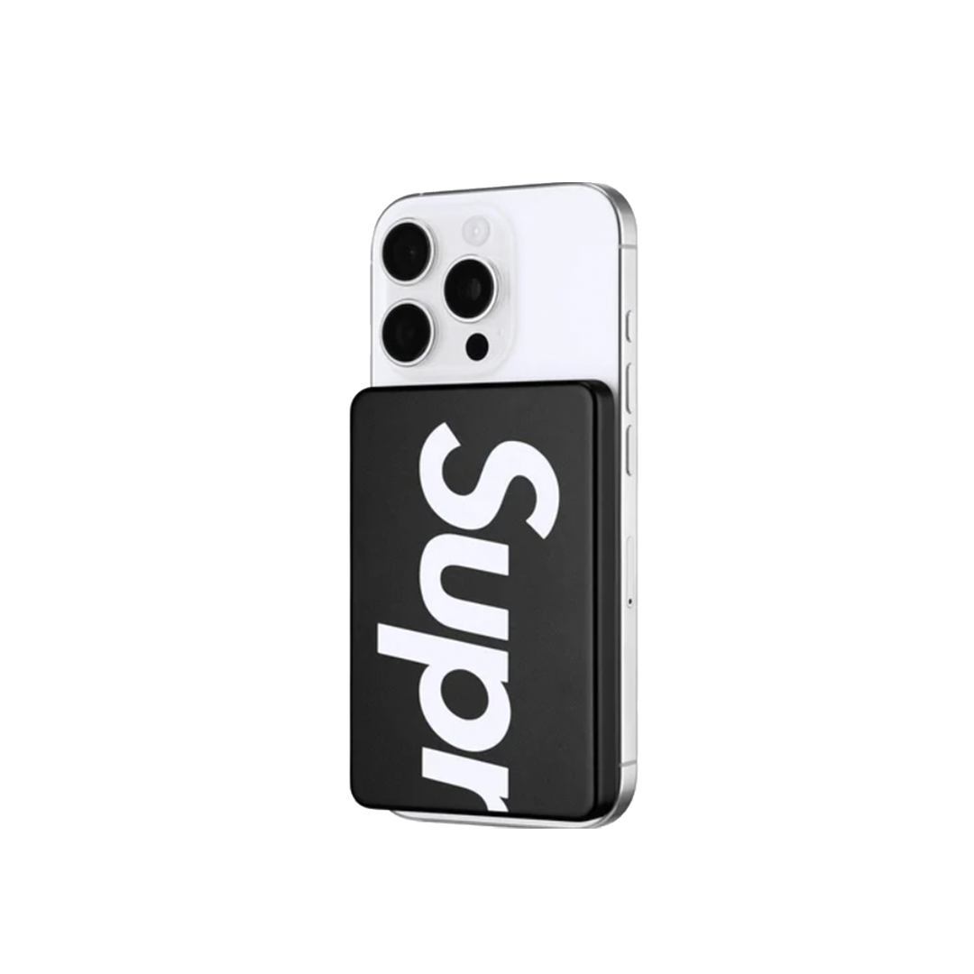 Supreme 26SS Mophie Q12 Powerstation 磁吸行動電| FLOMMARKET