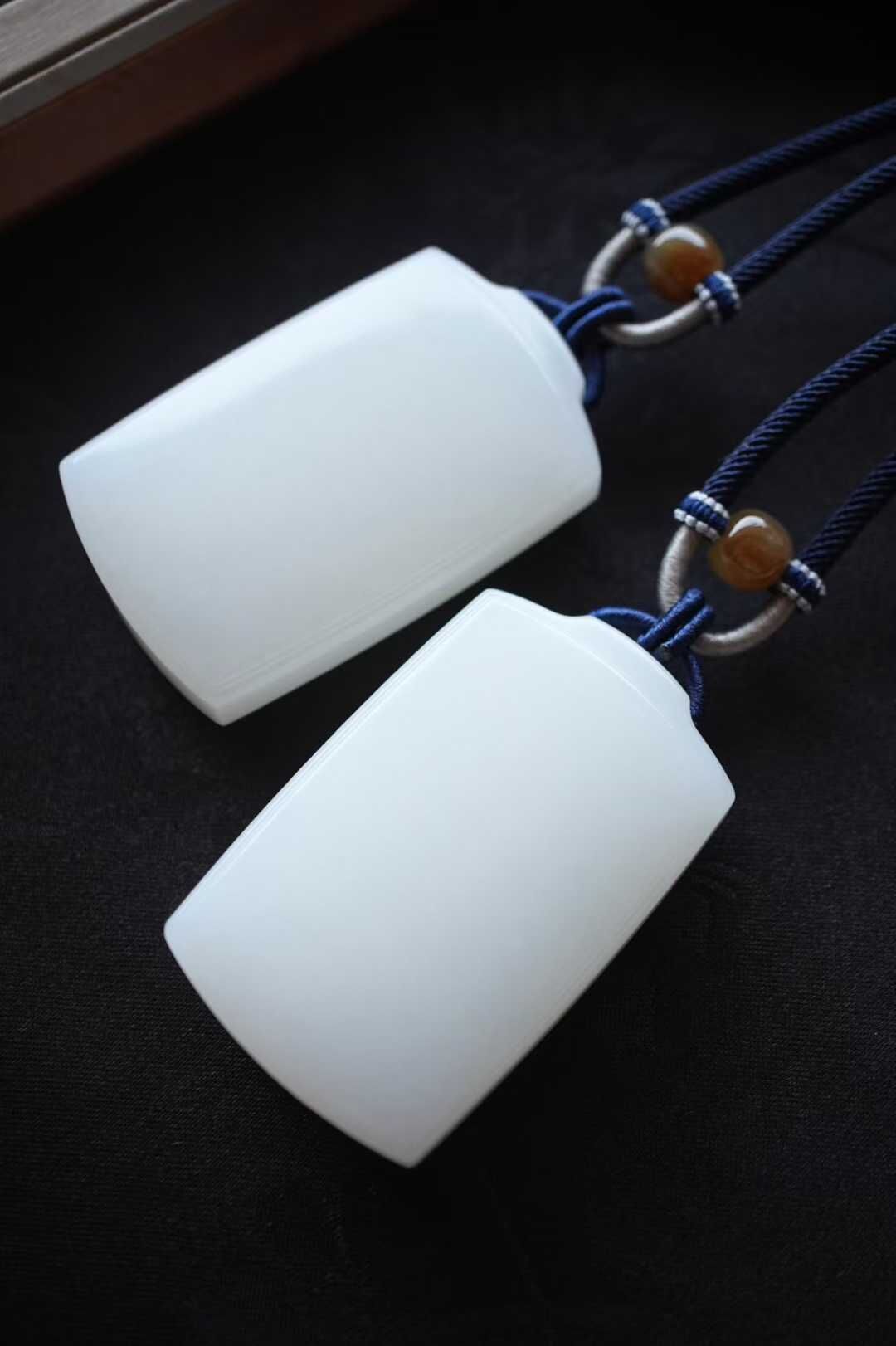 和田玉羊脂玉平安無事牌掛件,天然和田玉軟玉