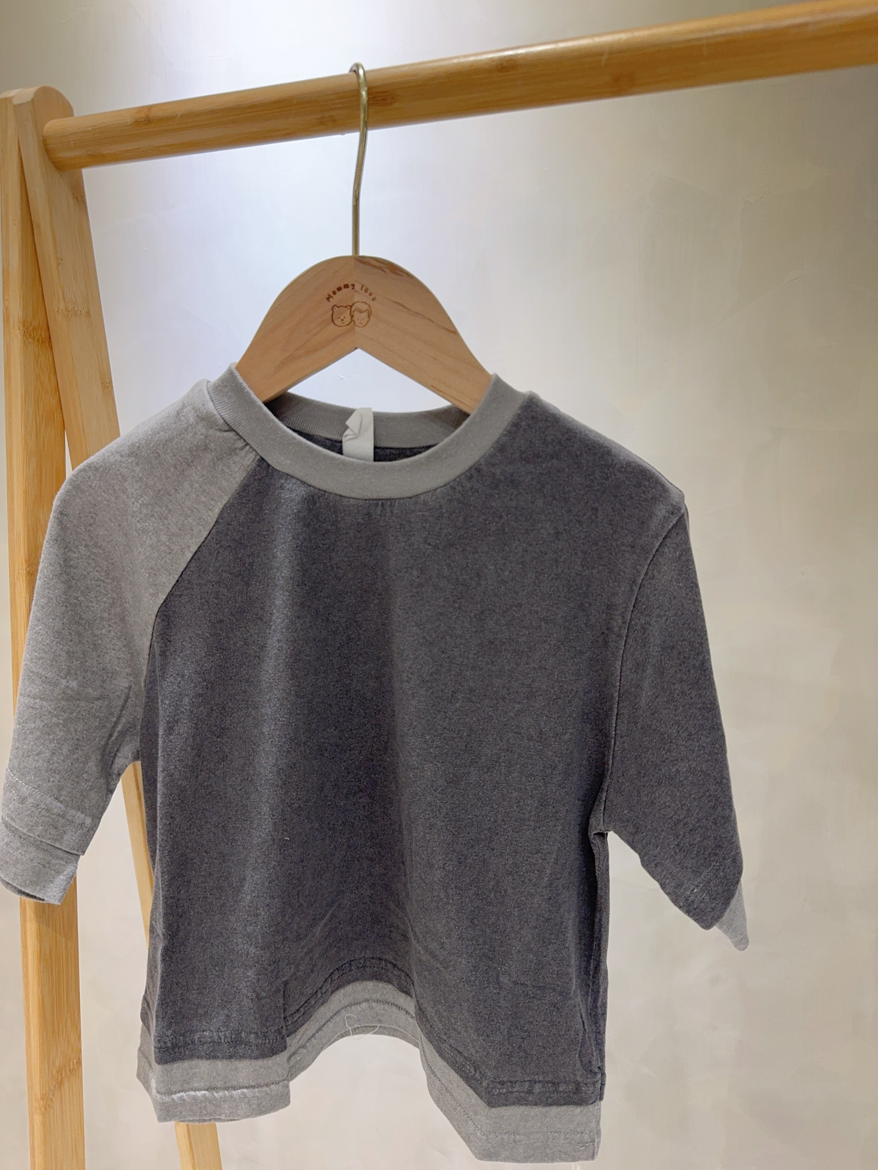 69050撞色不規則上衣C210