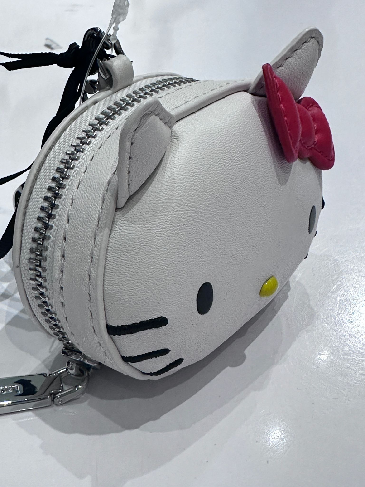 RQ07 KS Hello Kitty造型鎖匙扣 Hello Kitty And Friends X Kate Spade New York 3D Hello Kitty Bag Charm