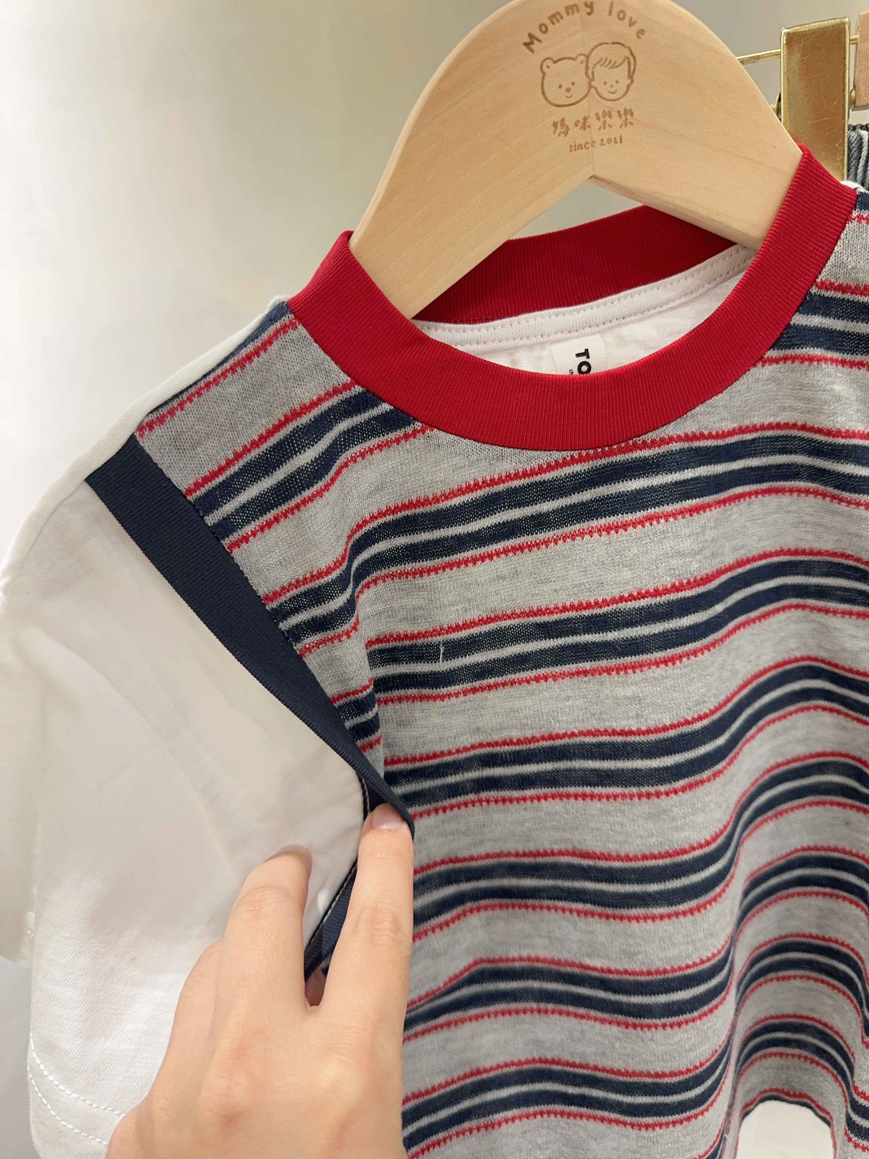 69022條紋假兩件上衣C211