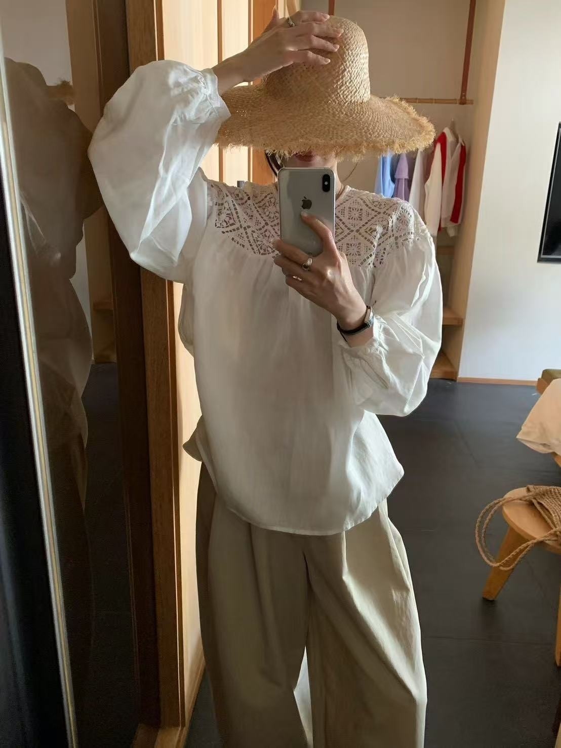 990 法式重工鏤空亞麻鈎花襯衫