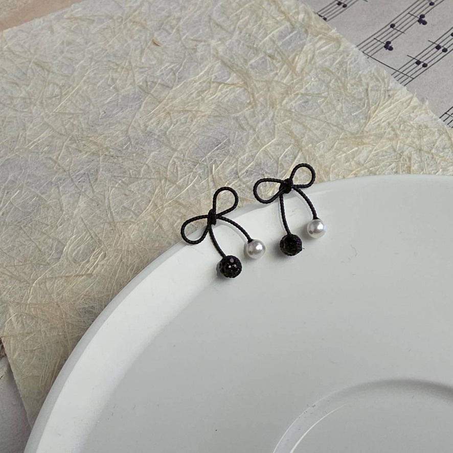 36050 麻花細線黑色蝴蝶結銀針耳環