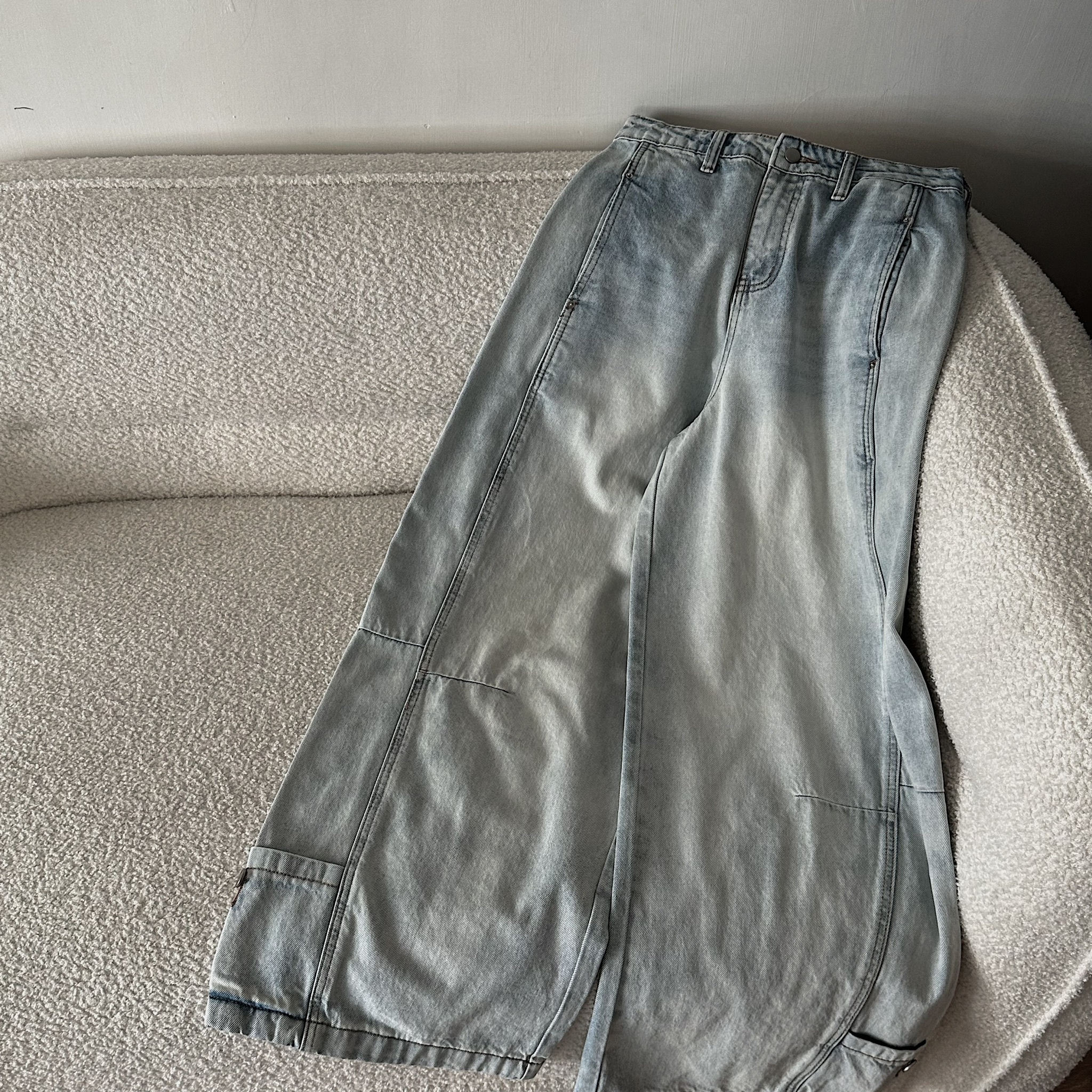 重工厚磅版，極美淺藍丹寧刷色氣球牛仔褲