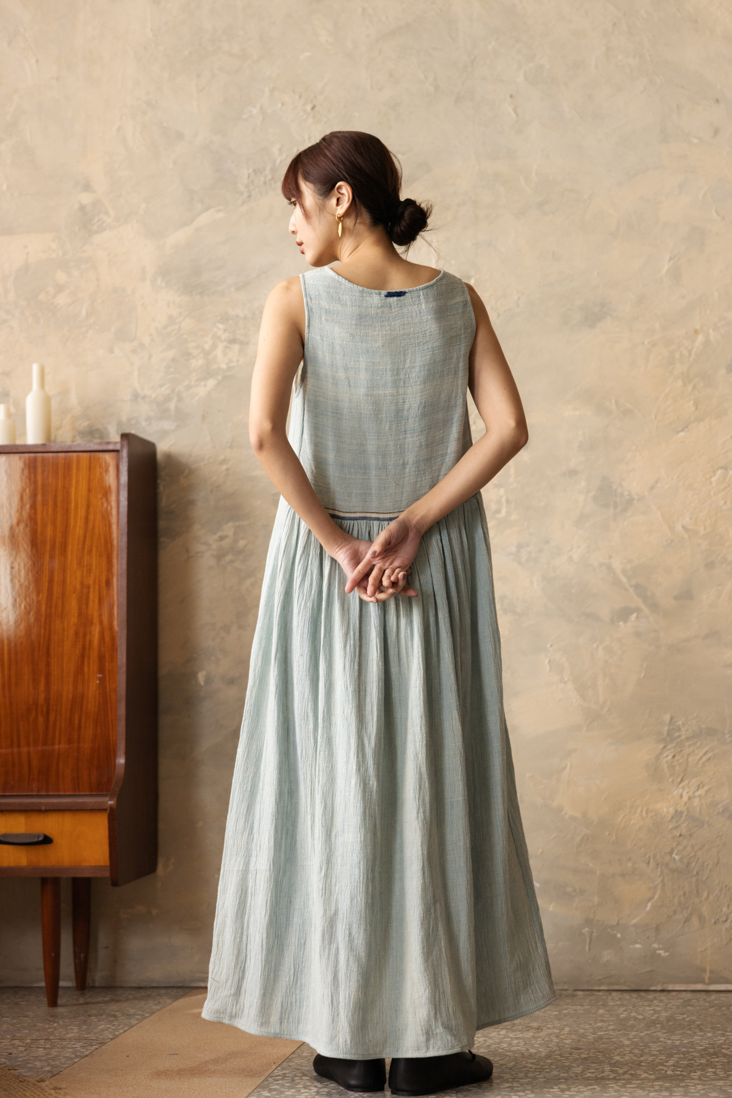 【Lotus veda】天然手染手織布無袖長洋裝