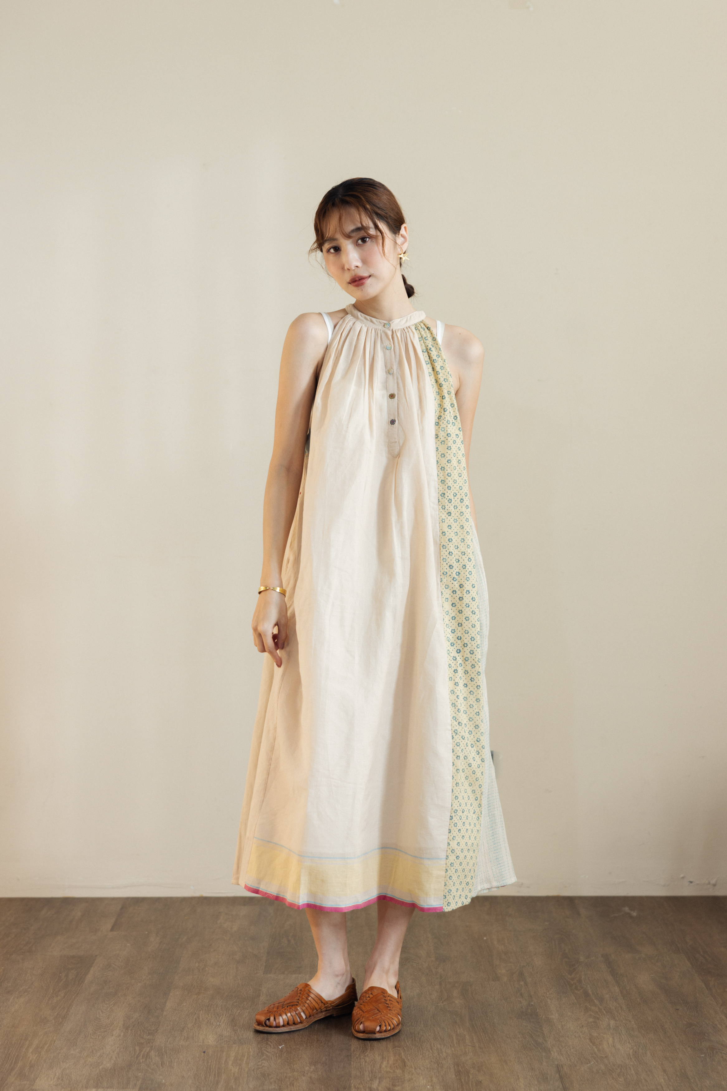 【Lotus veda】粉色拼接手織布削肩無袖洋裝