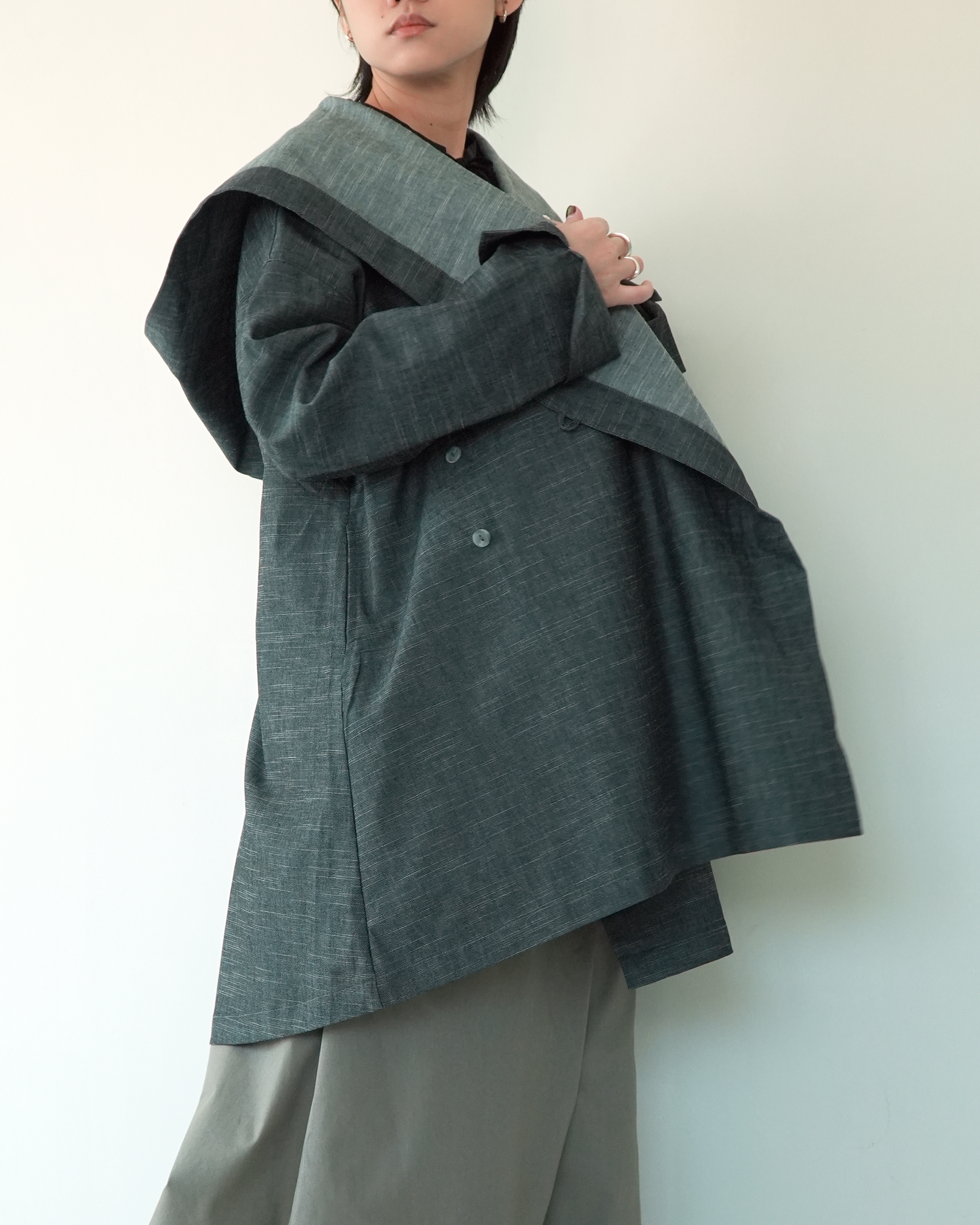 川 衣 WEAR BEING 大連帽寬領風衣外套 丹寧灰