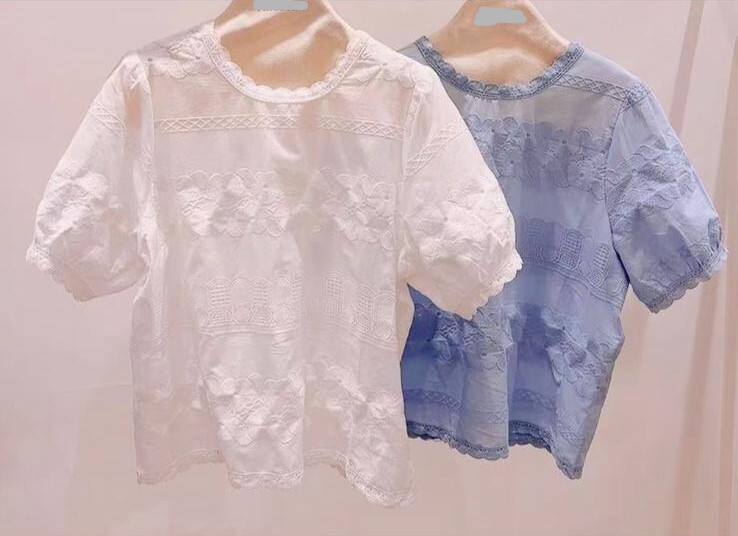 AW18 胸44 長20.5 $519 (一口價)