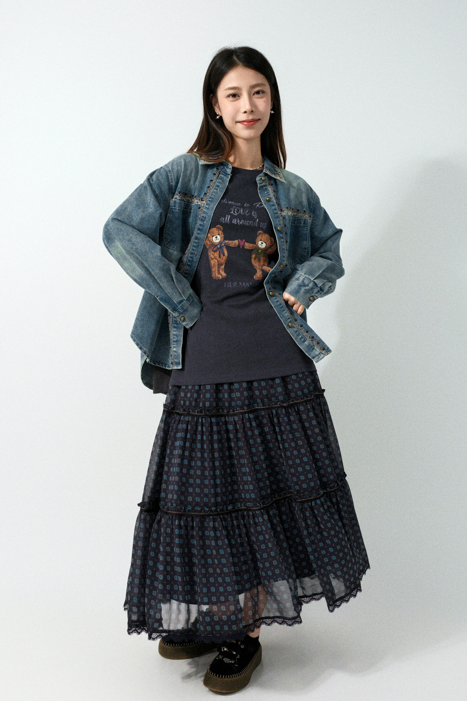 SS26_0009（外套＋Tee＋半截裙）