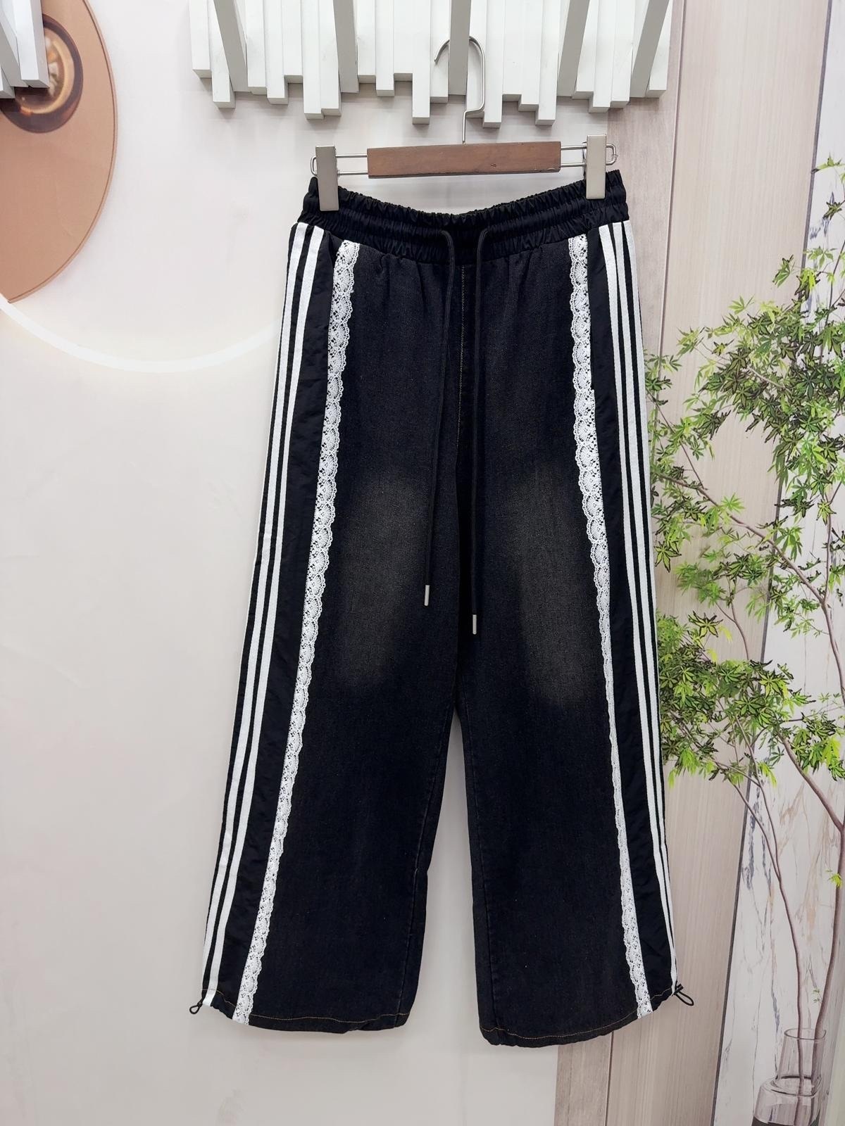 Mar 拼lace 邊洗水牛仔褲～151J