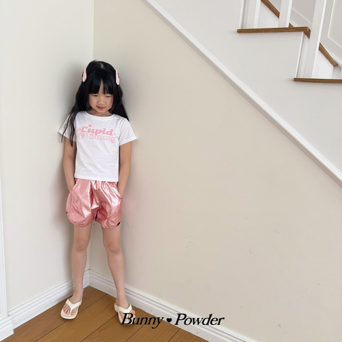 正韓夏BUNNY POWDER 兩色科技感短褲