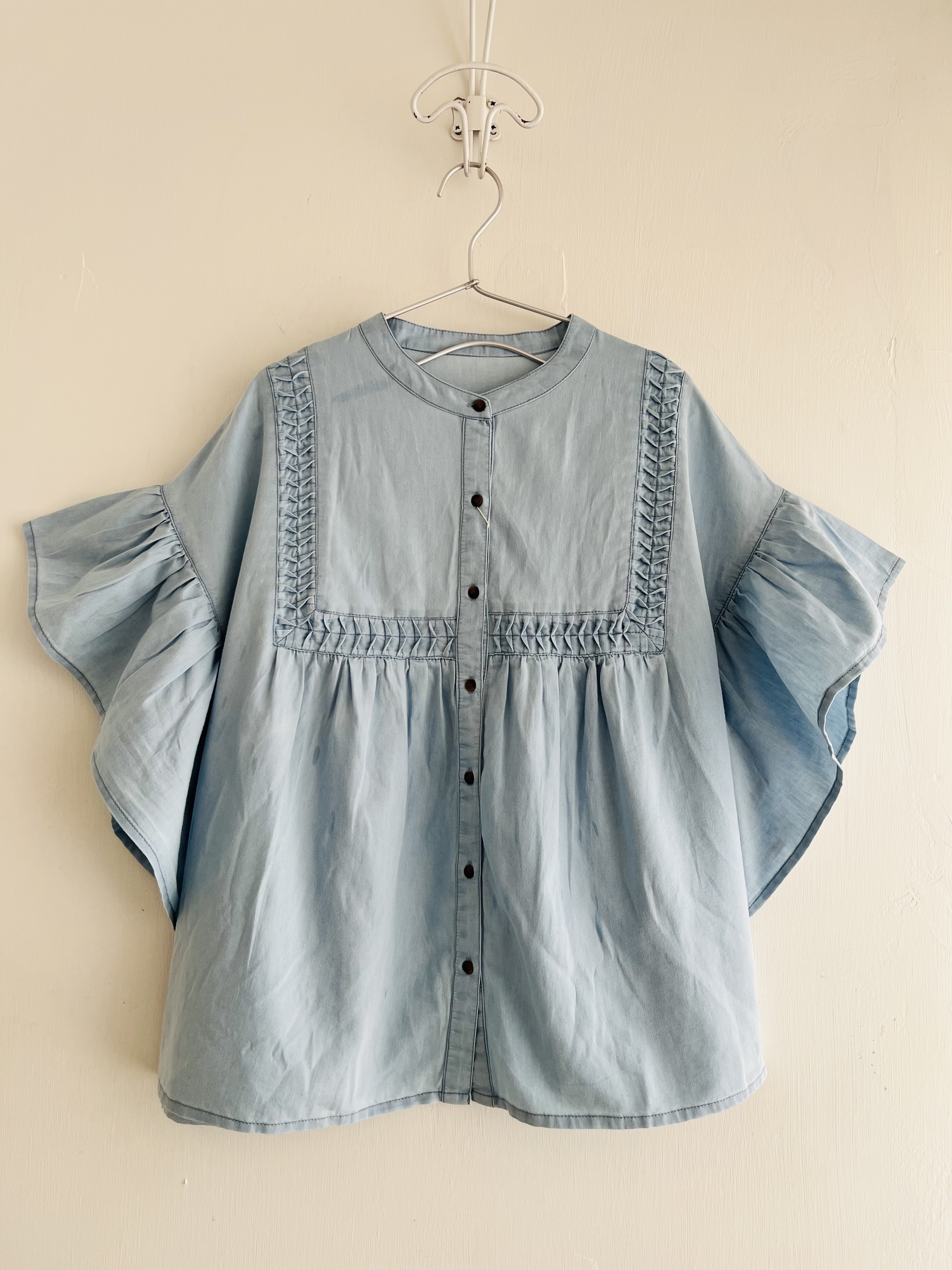 LUPILIEN淺藍色top