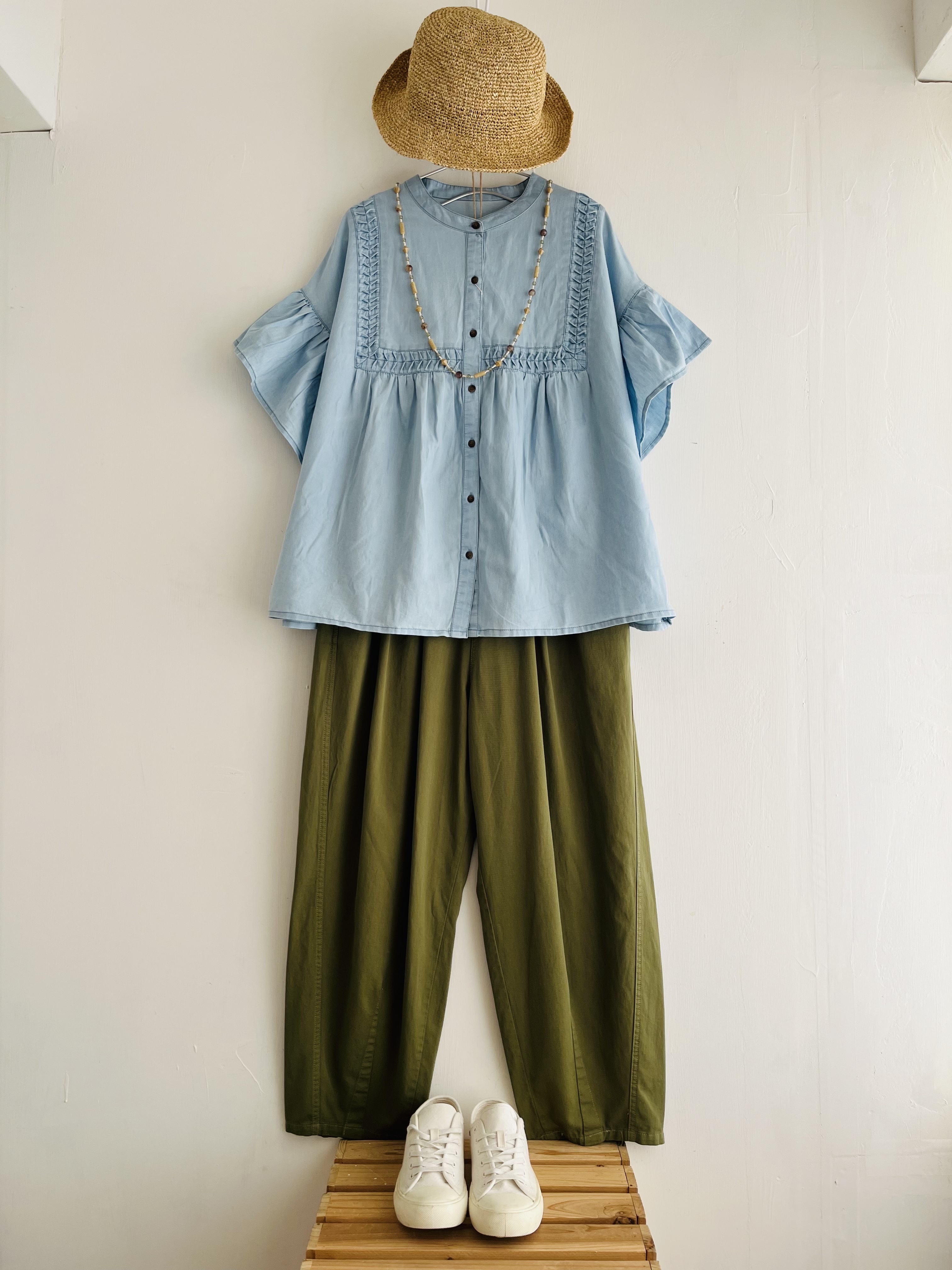 LUPILIEN淺藍色top