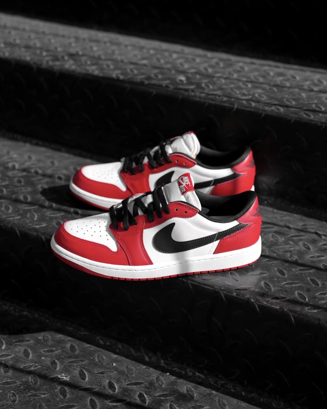 [特價不退換] 男鞋 NIKE AIR JORDAN 1 LOW OG 'Chicago' 芝加哥 低筒 休閒鞋【HQ6998-600】AJ1OG 25SALE