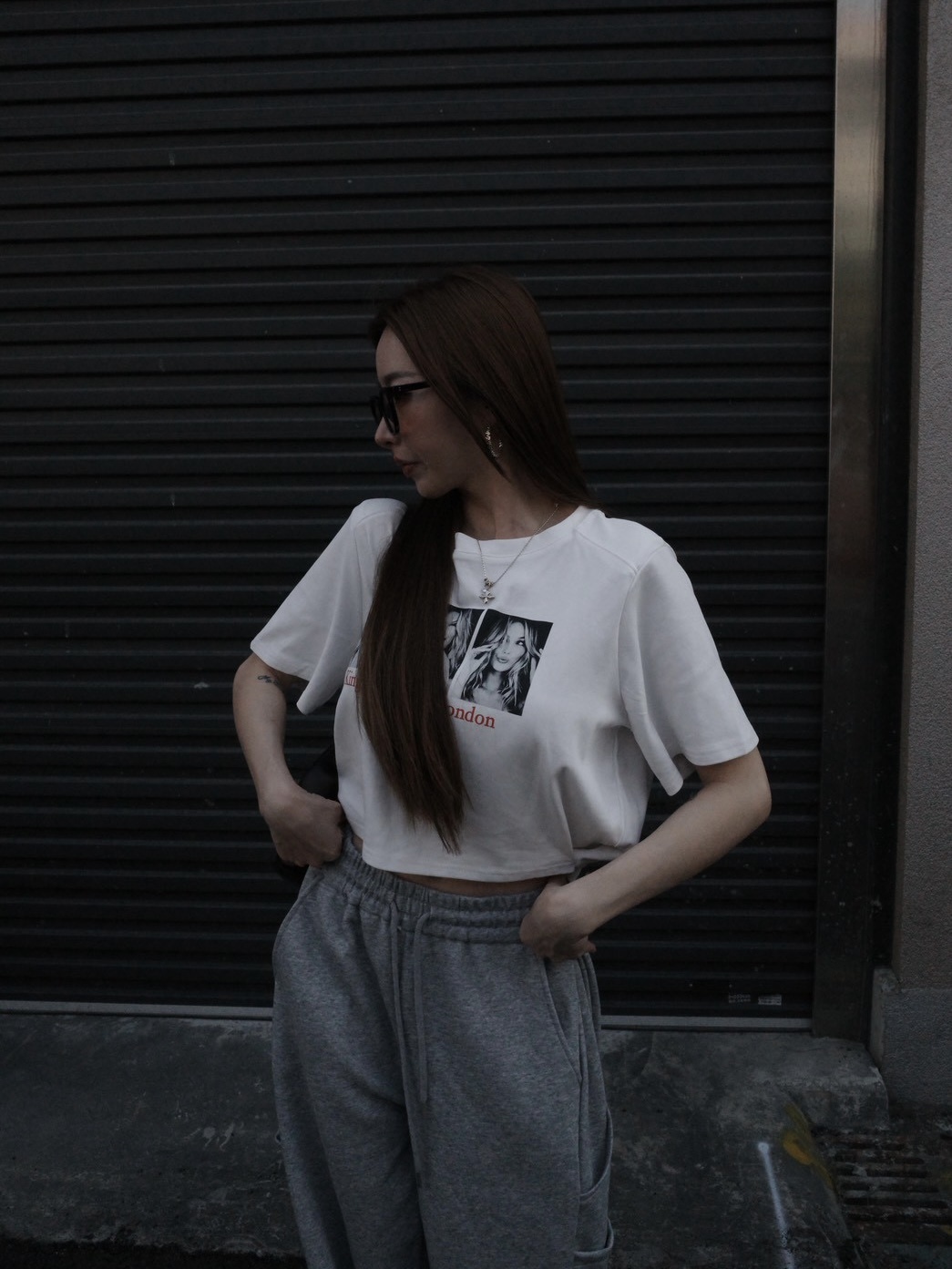 歐美感短T上衣(有墊肩)