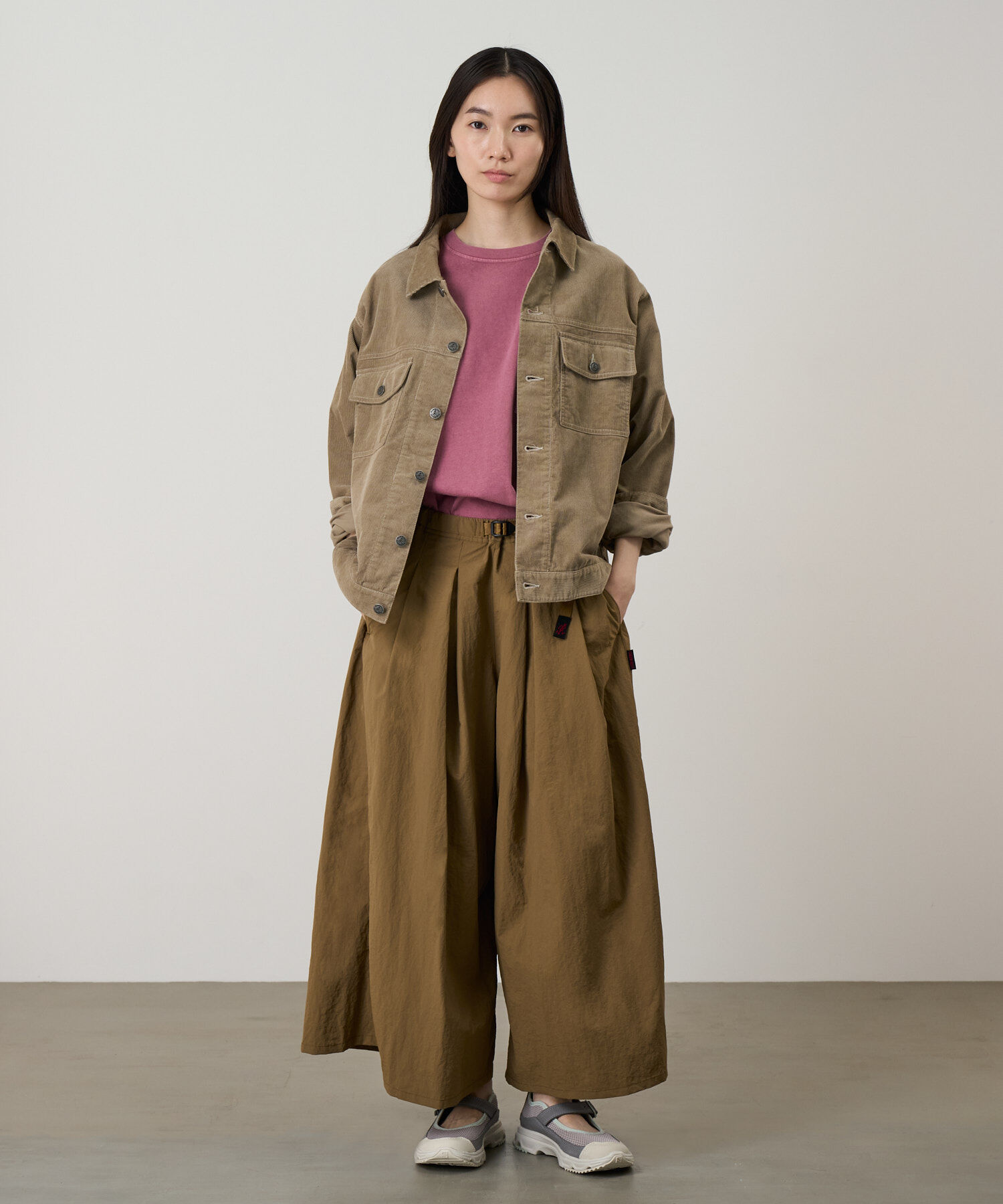 [GRAMICCI] NYLON FLARE PANT 休閒長褲